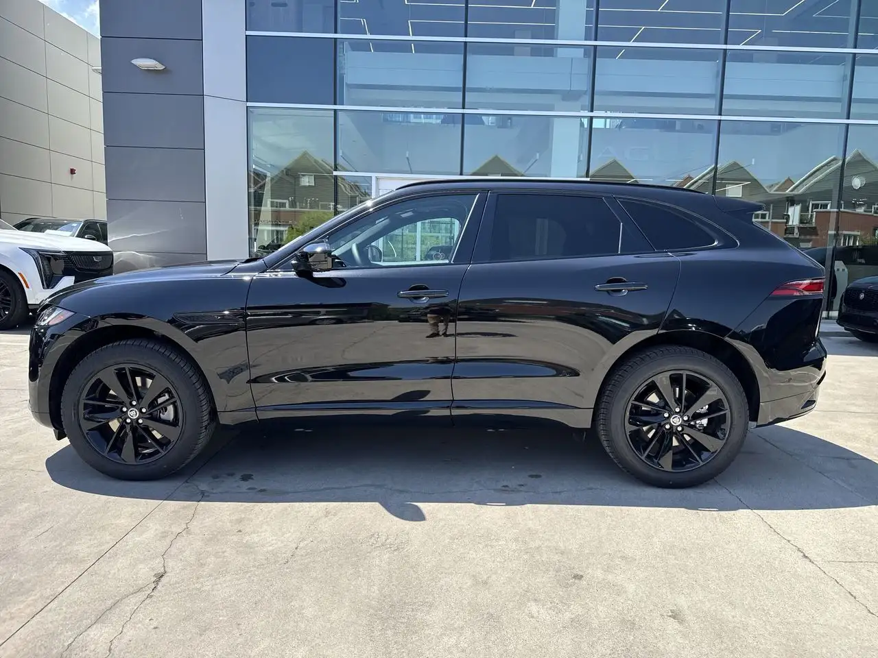 Jaguar F-Pace снимка Jaguar F-Pace