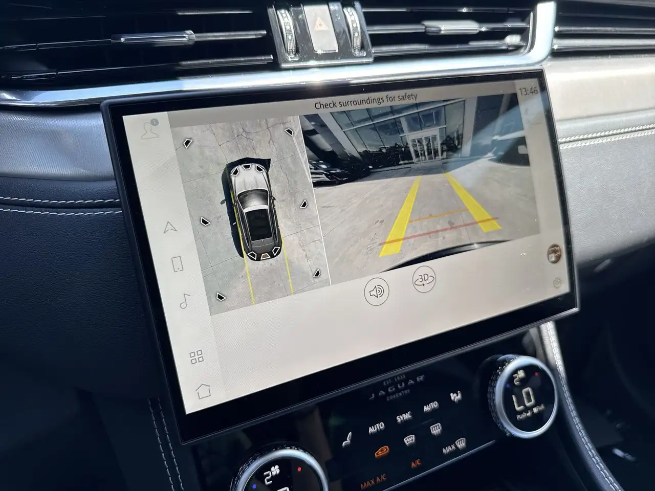 Jaguar F-Pace снимка Jaguar F-Pace
