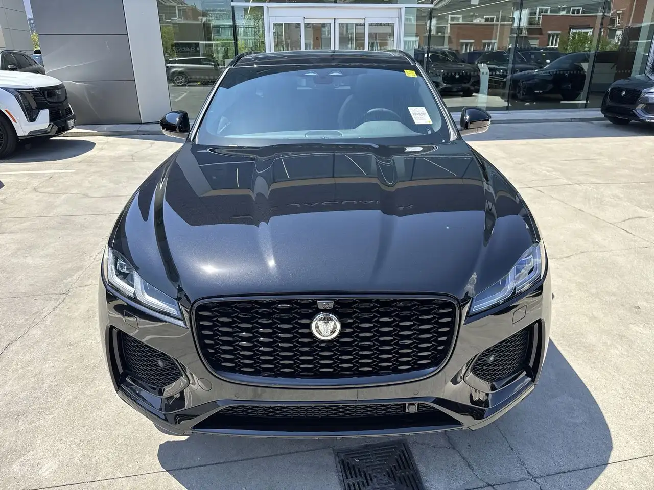 Jaguar F-Pace снимка Jaguar F-Pace