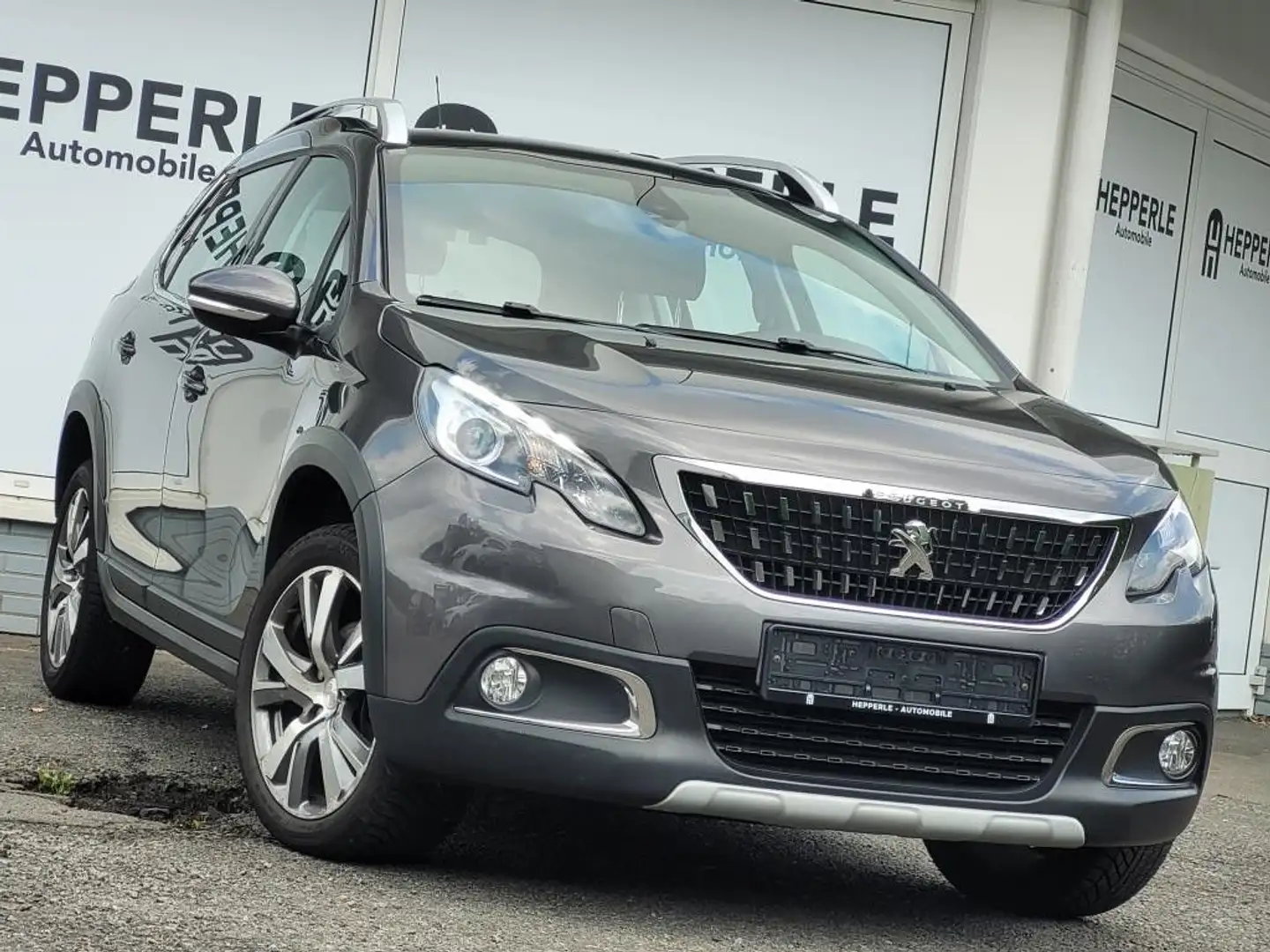 Peugeot 2008 Allure NAVI+TEMP+PANO+KAMERA Grau - 1
