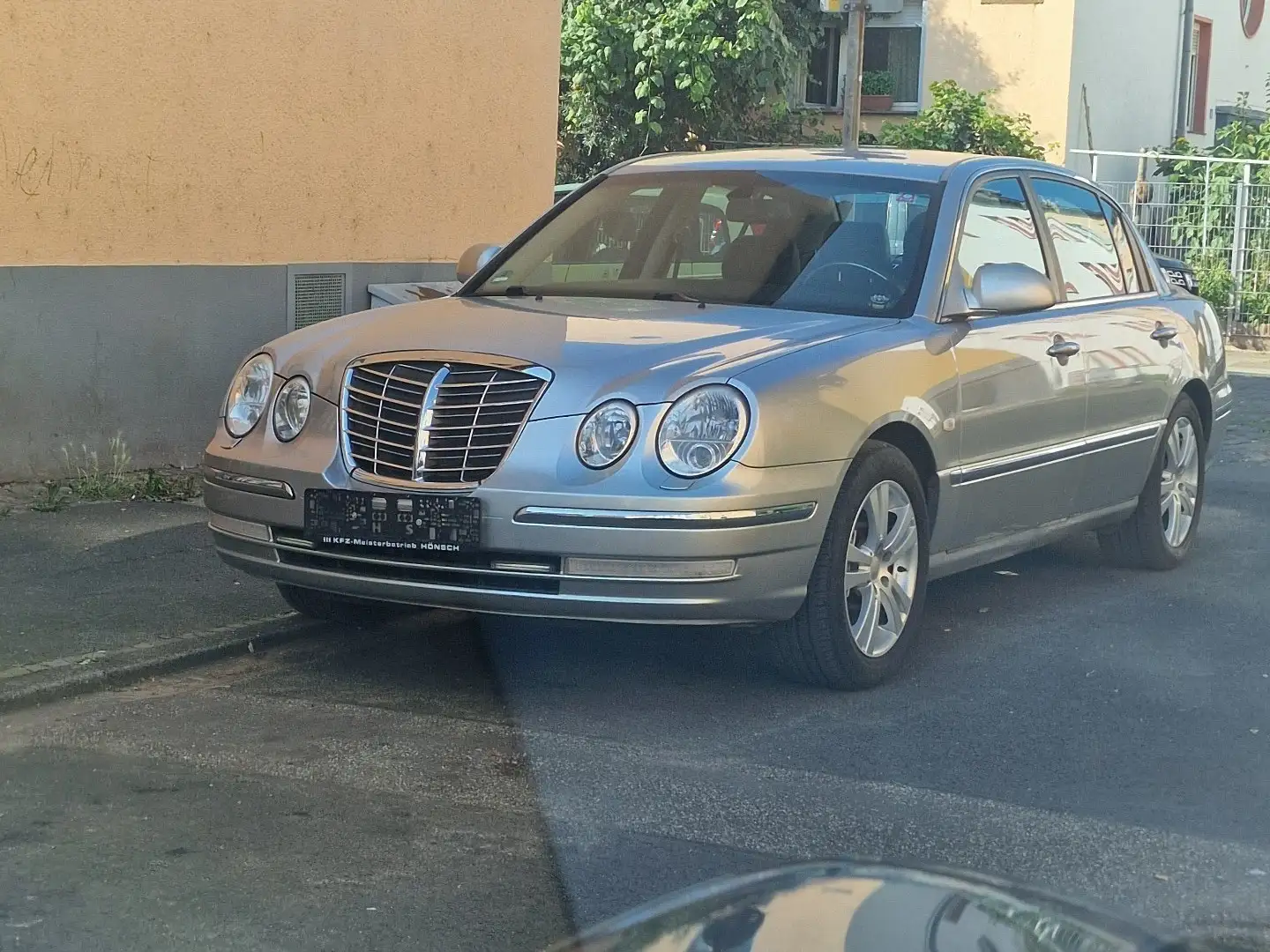 Kia Opirus 3.5 V6 Executive - 1