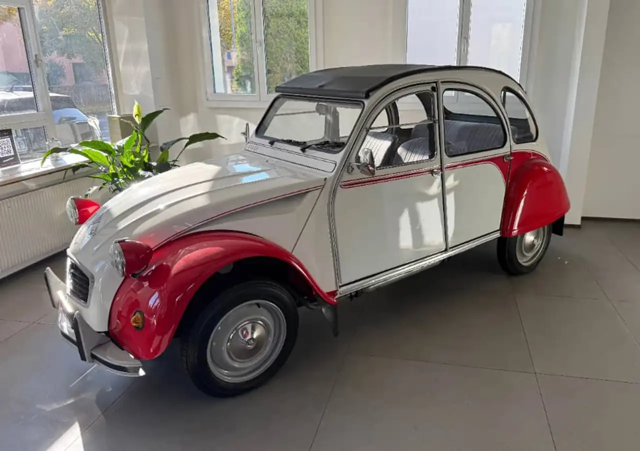 Citroen 2CV 6 Dolly