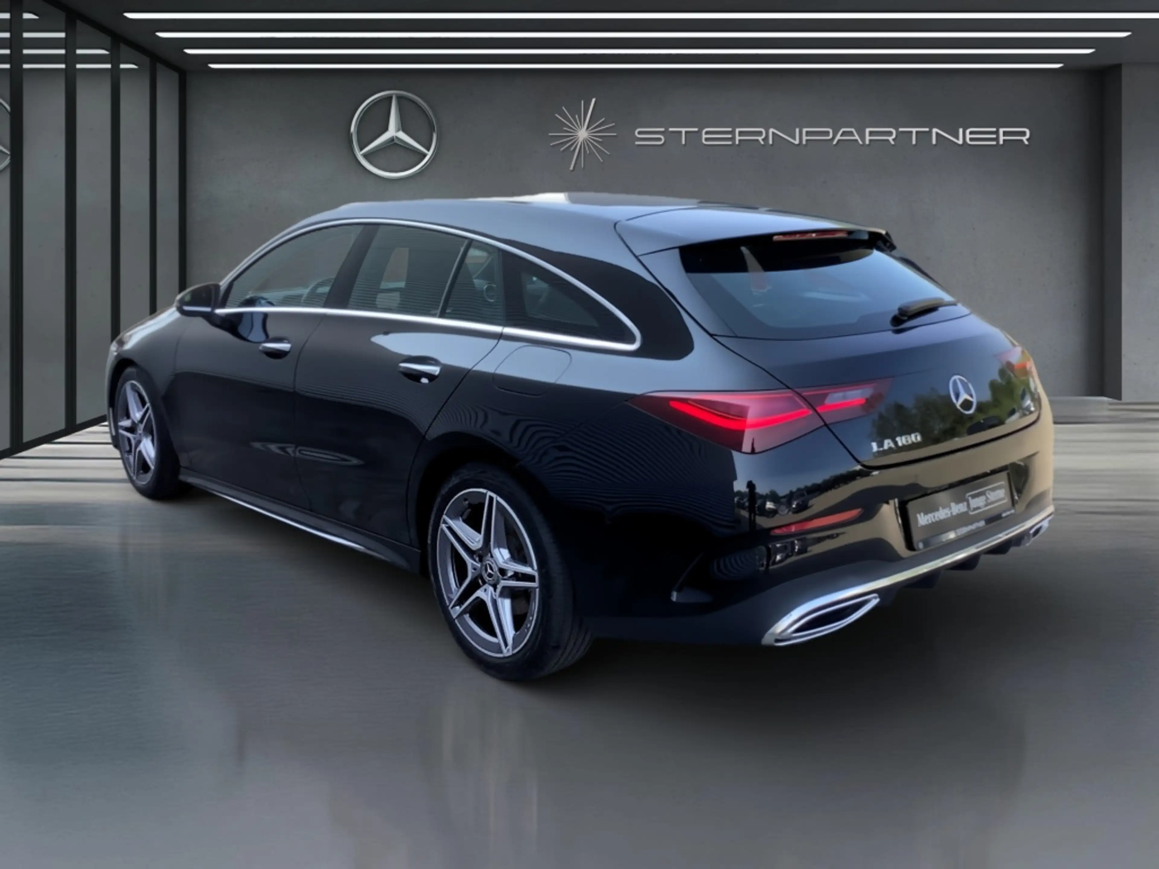Mercedes-Benz CLA 180 SB AMG +KAMERA+MBUX+LED+AMBIENTE — photo 3