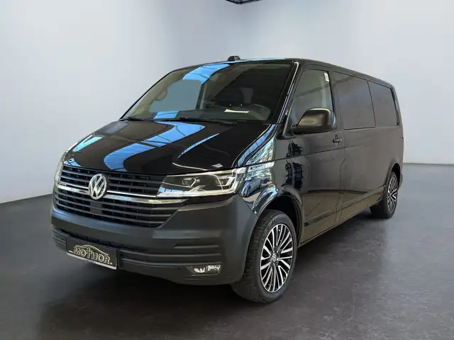 Volkswagen Transporter view 2