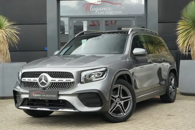 Mercedes-Benz GLB 200