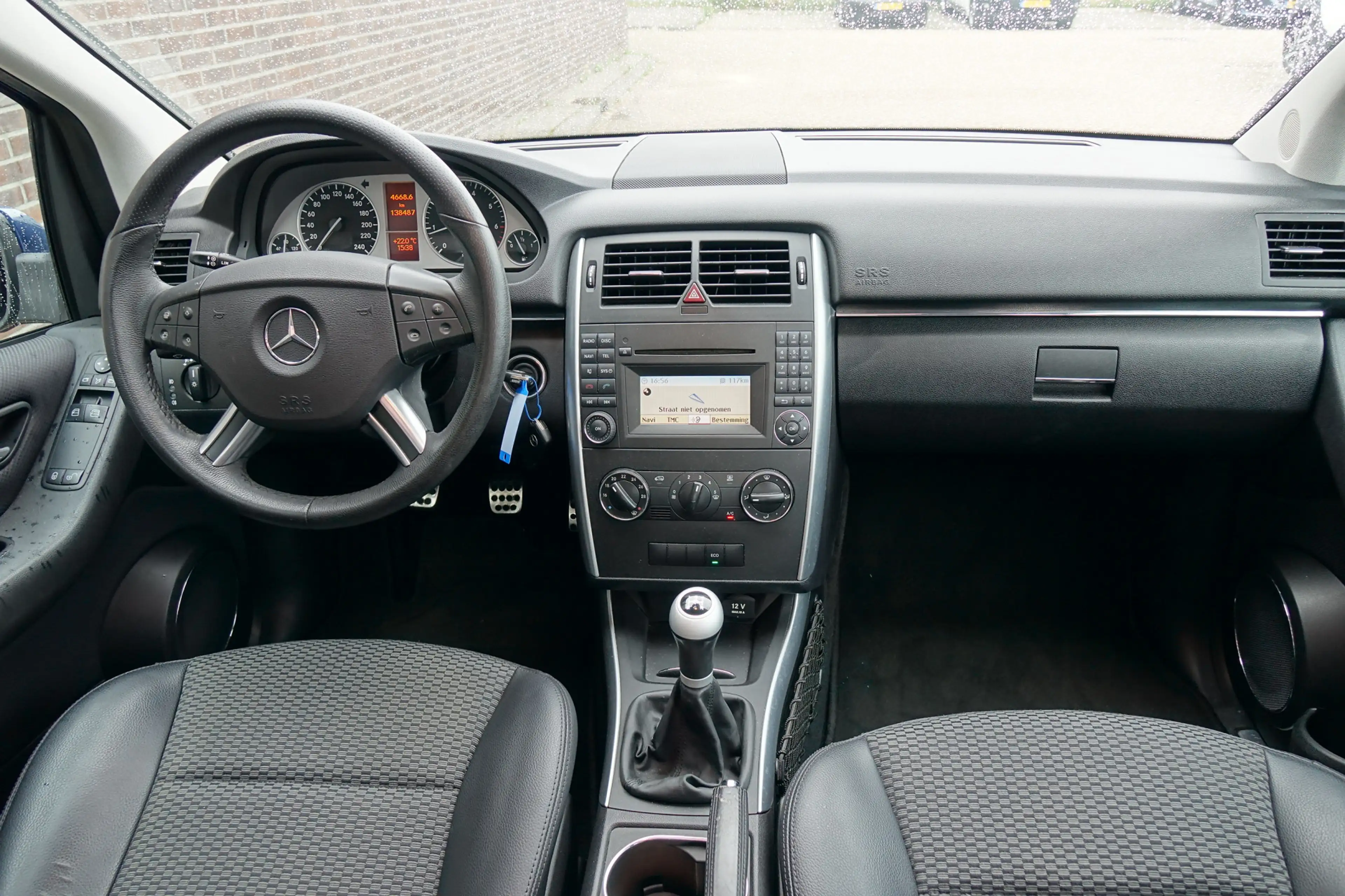 Mercedes-Benz B 180 BlueEFFICIENCY, keurige auto met ijskoude airco en — photo 12