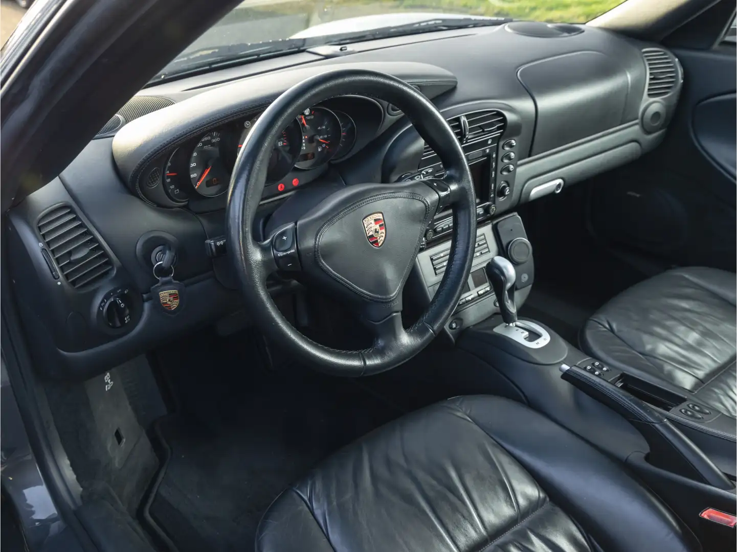 Porsche 996 3.6 Coupé Turbo | Bose | Bi-xenon | Schuifdak | Cr Gris - 2