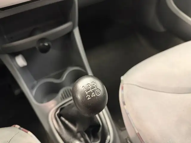 Citroen C1 view 13