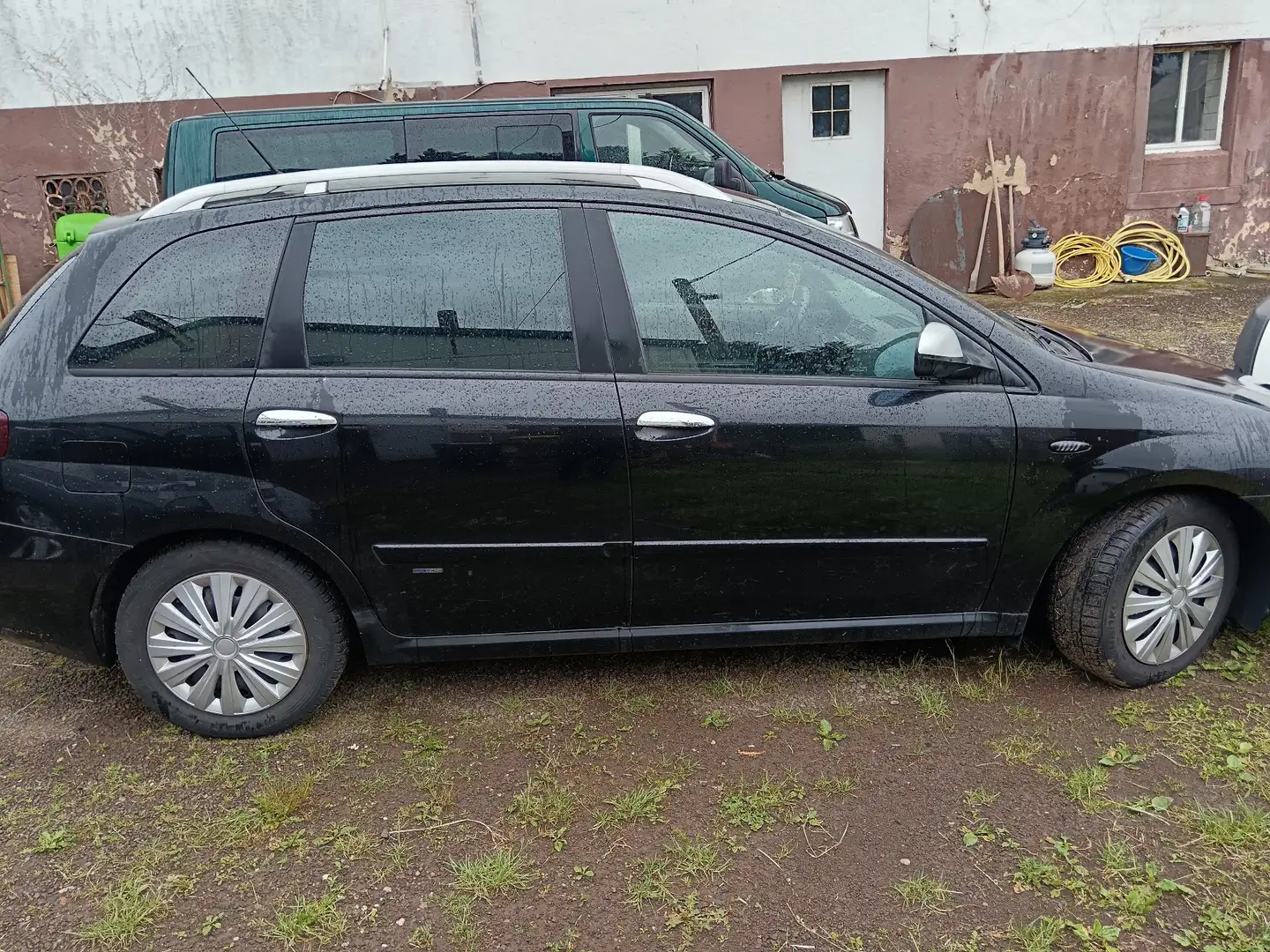 Fiat Croma 2.4 Multijet 20V DPF Automatik Emotion - 2