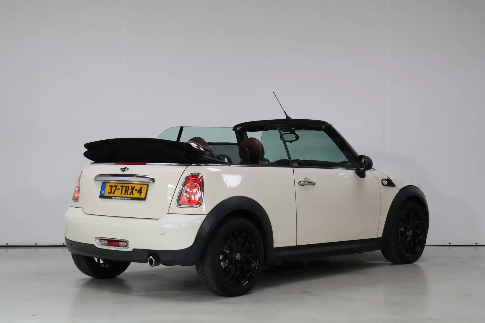 MINI One Cabrio 1.6 Chili | NL-Auto | NAP | Nwe DB-Ketting | Weiß - 2