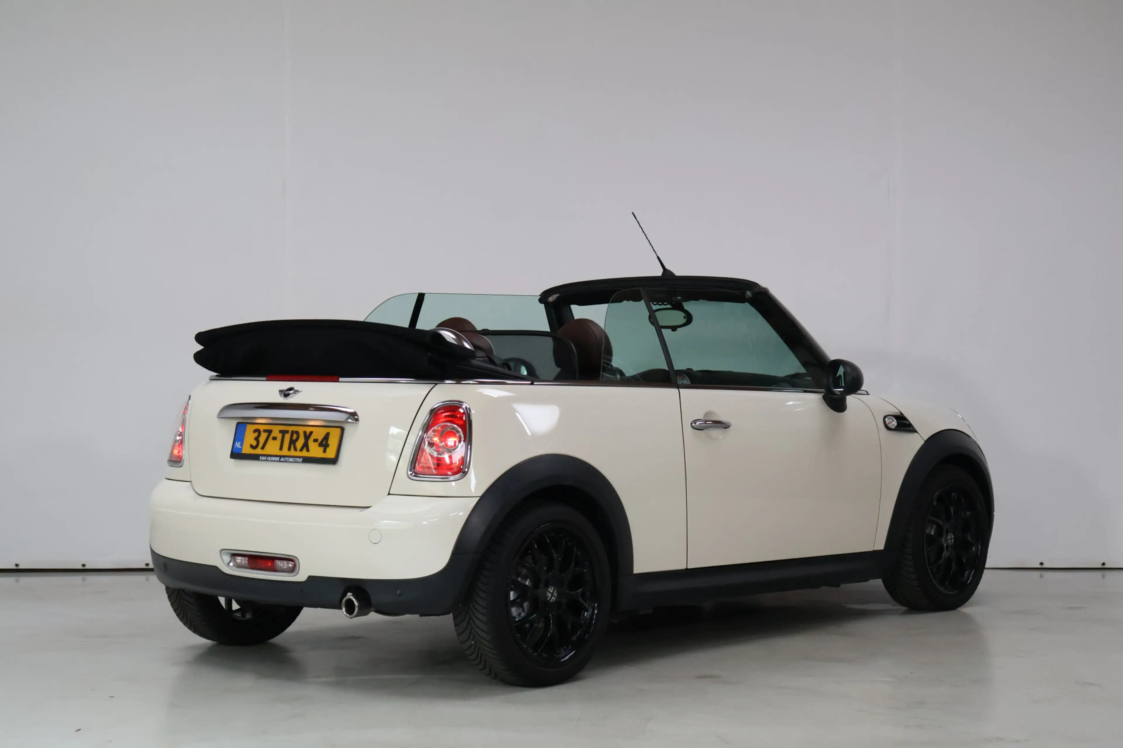 MINI One Cabrio 1.6 Chili | NL-Auto | NAP | Nwe DB-Ketting | — photo 2