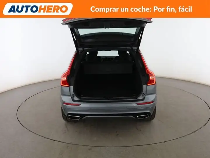 Volvo XC60 2019, foto 17