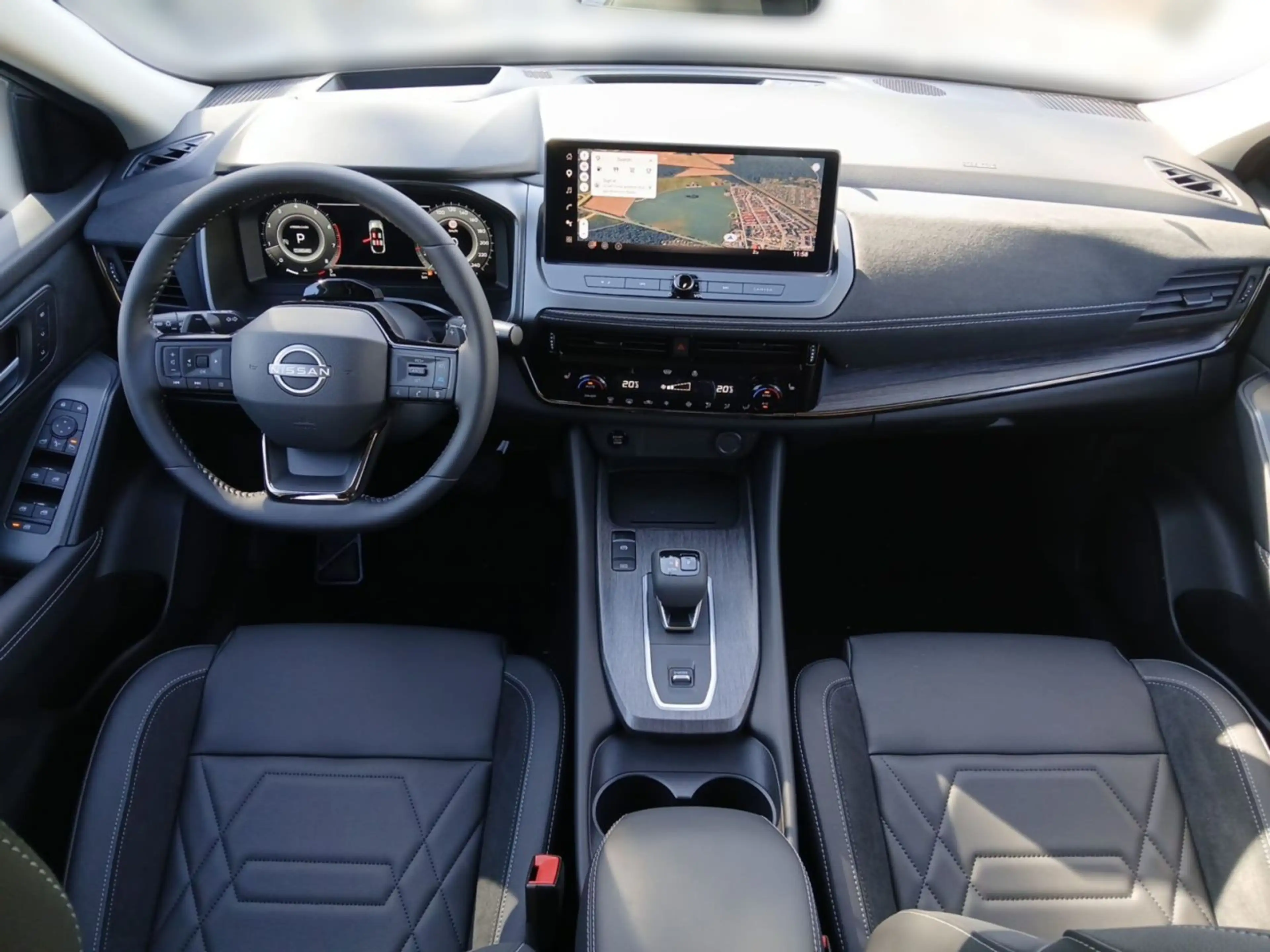 Nissan Qashqai QASHQAI 1.3 DIG-T MHEV 158 PS — photo 10