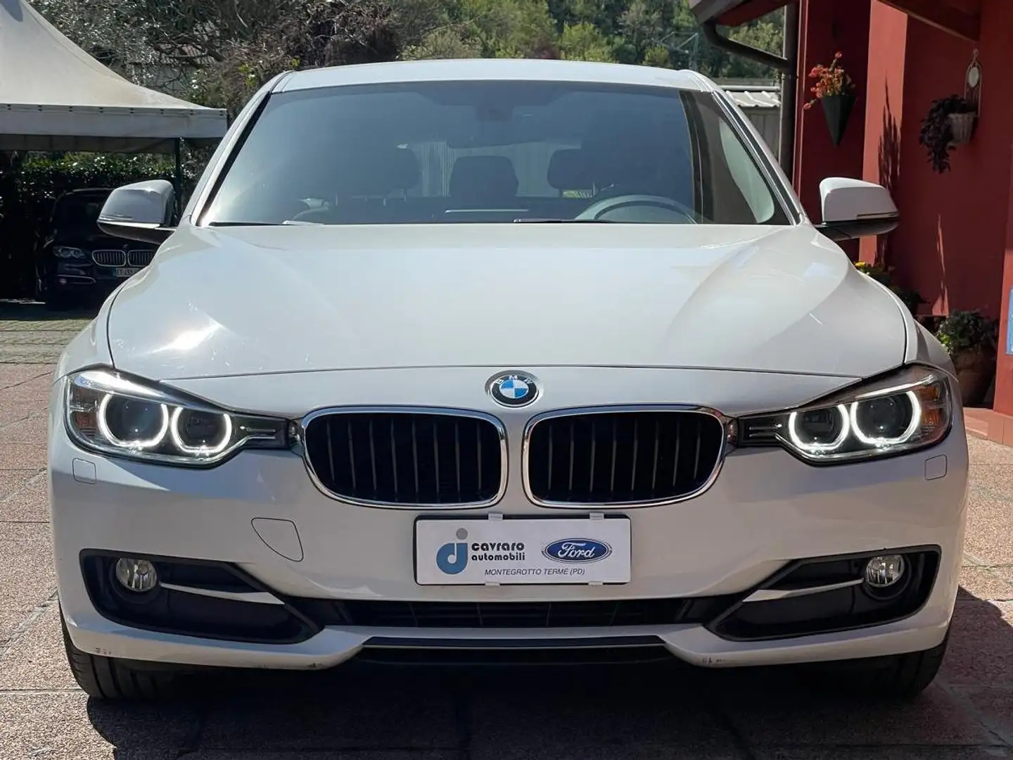 BMW 320 320d Touring Sport Bianco - 1