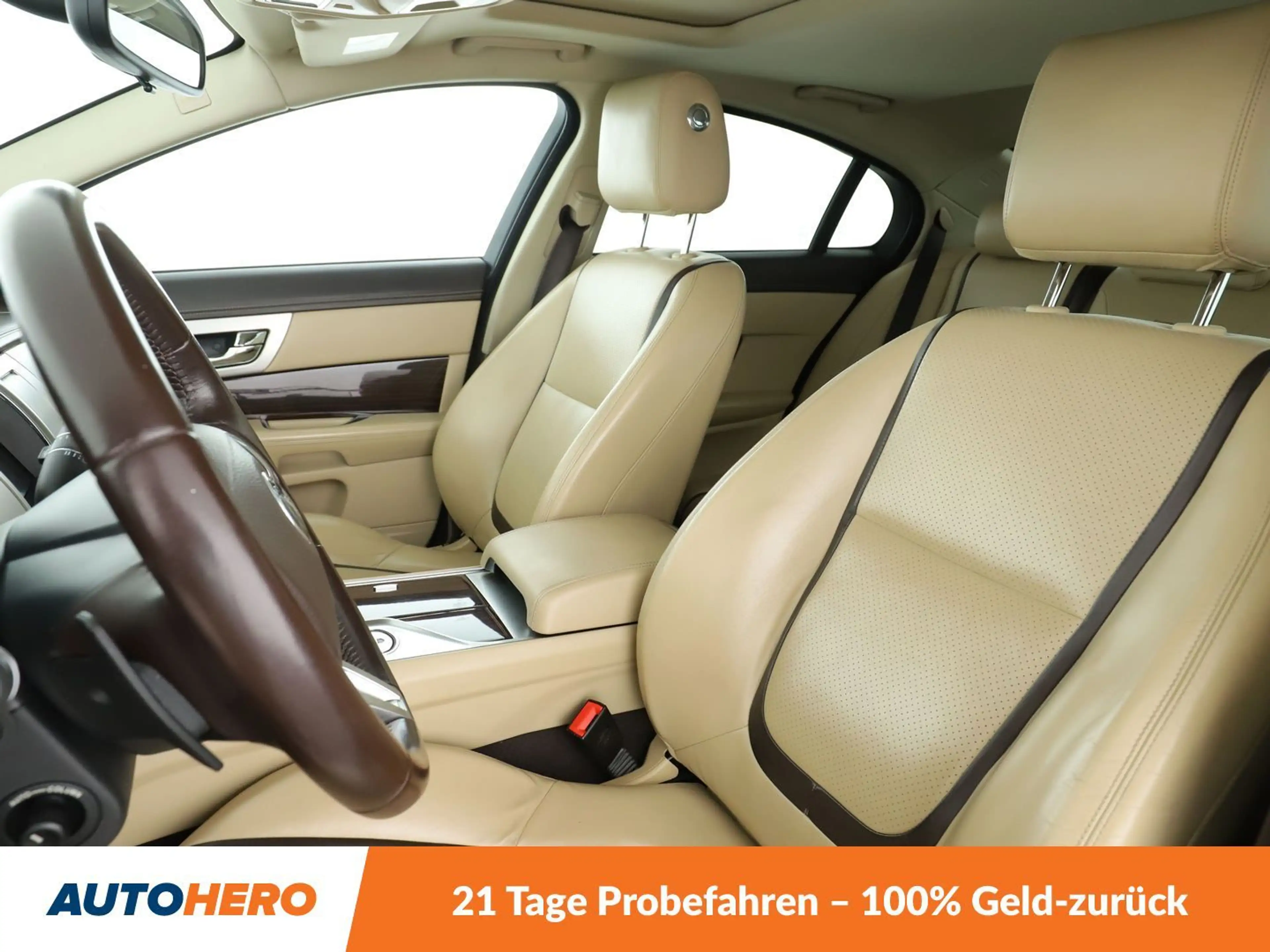 Jaguar XF 3.0 V6 Kompressor AWD Aut.*NAVI*TEMPO*PDC* — photo 10