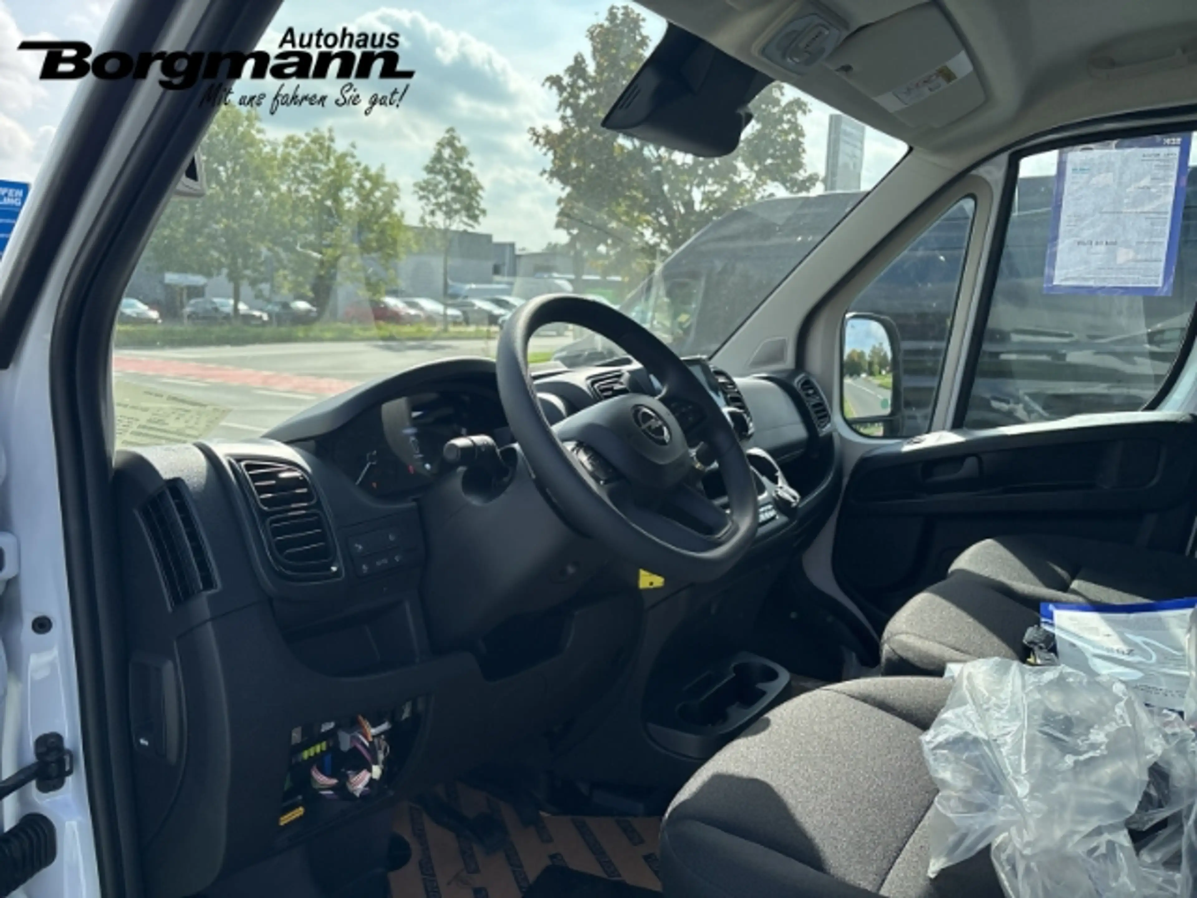 Opel Movano Kasten L2H2 3.5T Diesel 140 Automatik Tempomat - A — photo 10