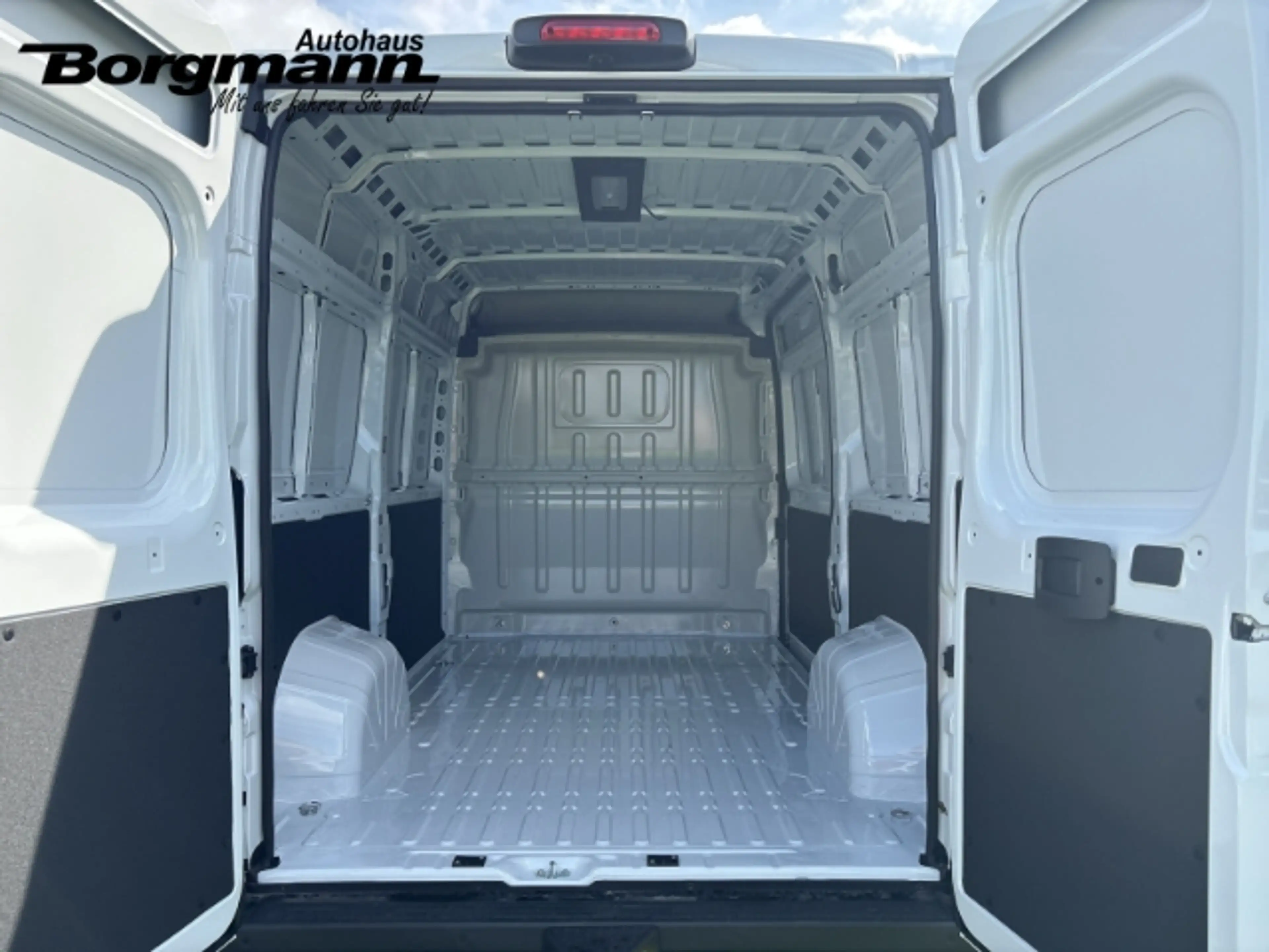 Opel Movano Kasten L2H2 3.5T Diesel 140 Automatik Tempomat - A — photo 7