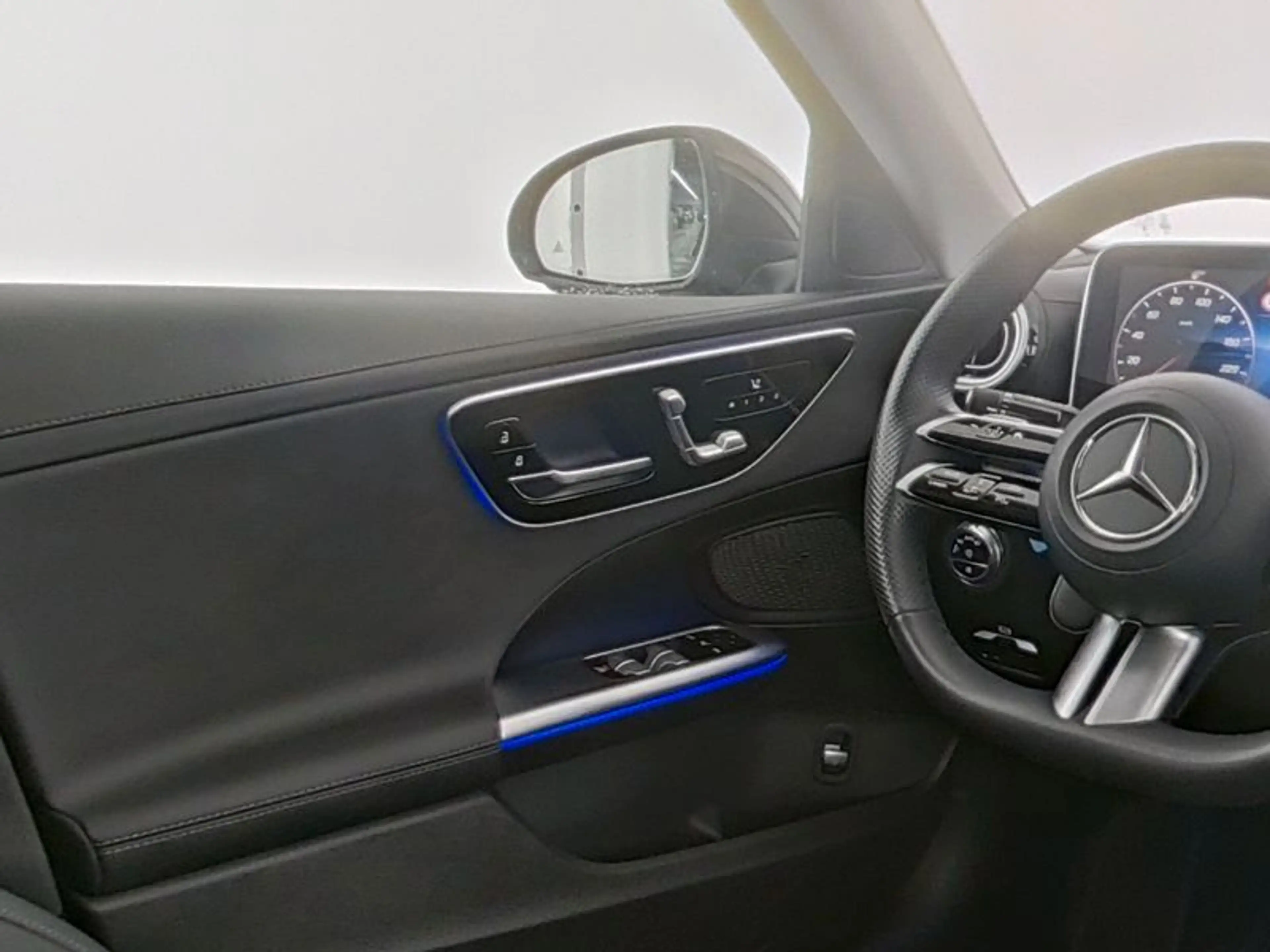 Mercedes-Benz C 200 AMG Advanced Plus Winter Kamera MBUX Memor — photo 8