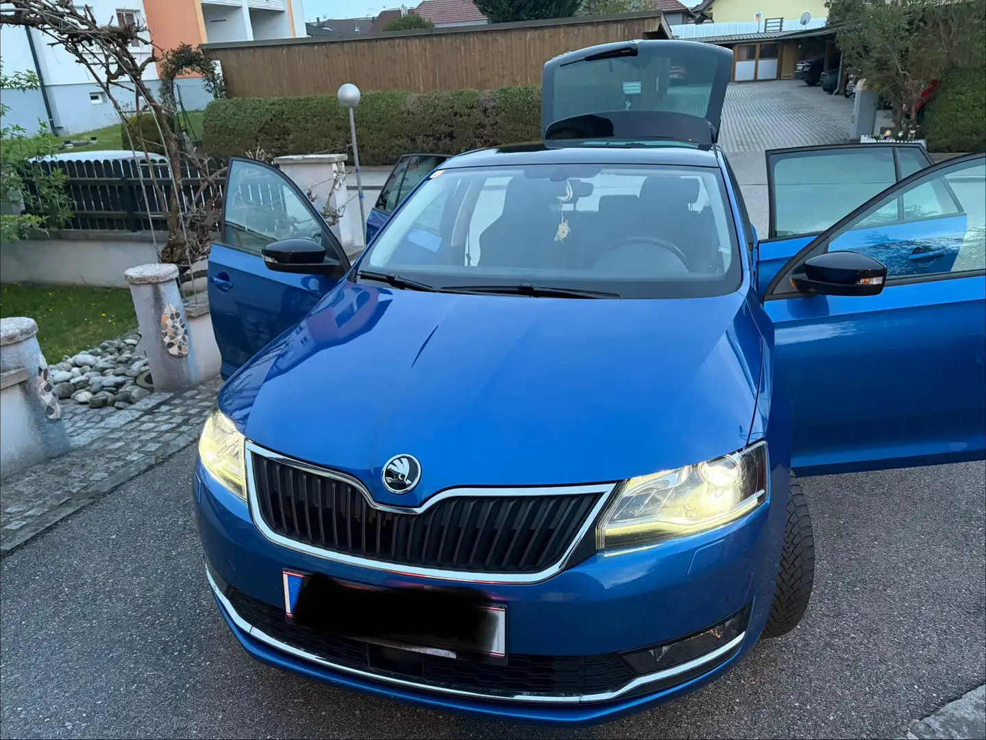 Skoda Rapid/Spaceback Rapid 1,2 TSI Sport Sport Blau - 2