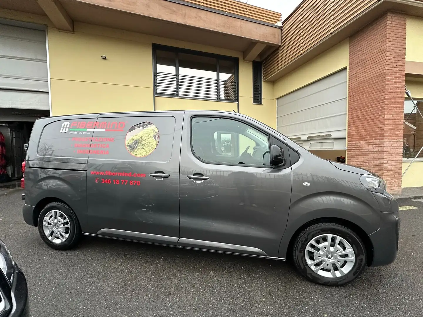 Peugeot Expert Premium Standard- 2.0 BlueHDi 180cv S&S EAT8 Grigio - 2