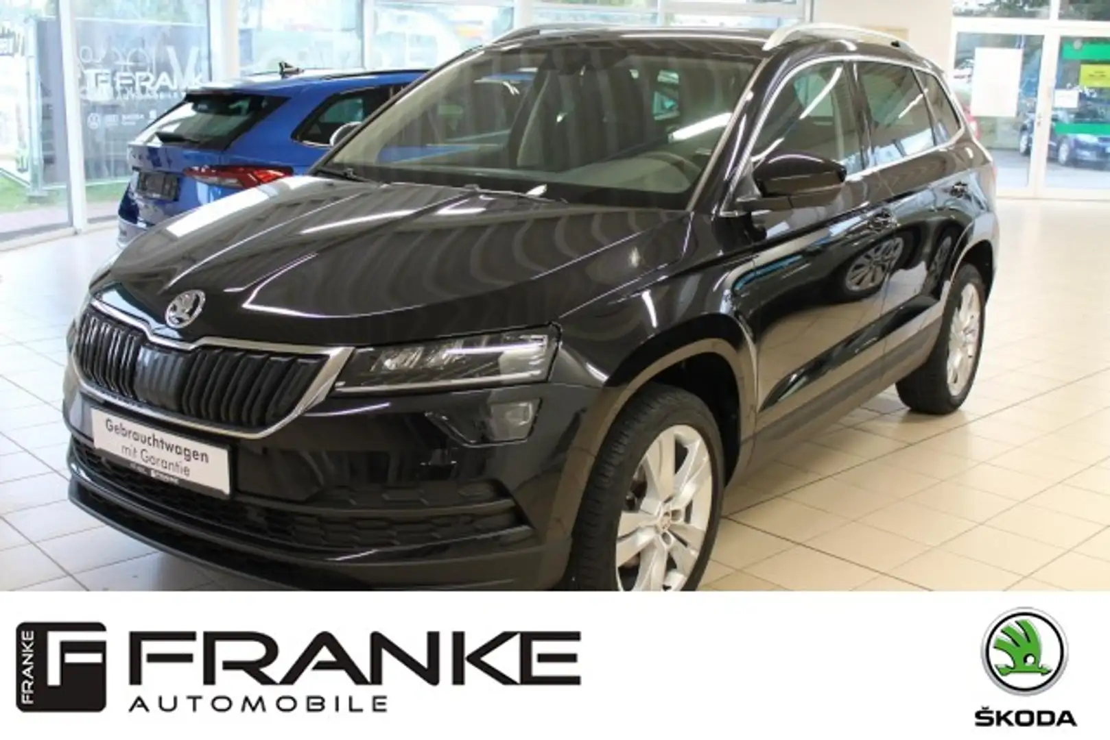 Skoda Karoq Style Klima Navi Einparkhilfe Sitzheizung Schwarz - 1