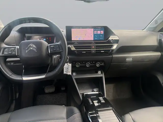 Citroen C4 view 12