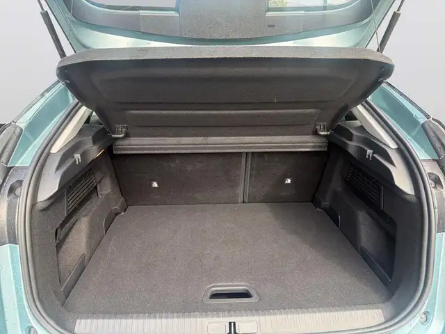 Citroen C4 view 9