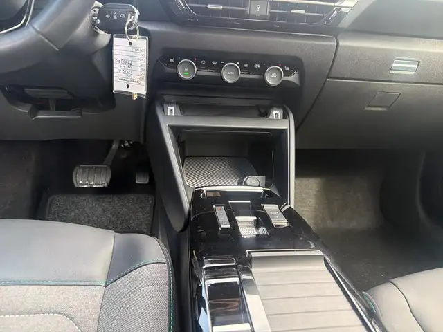 Citroen C4 view 14