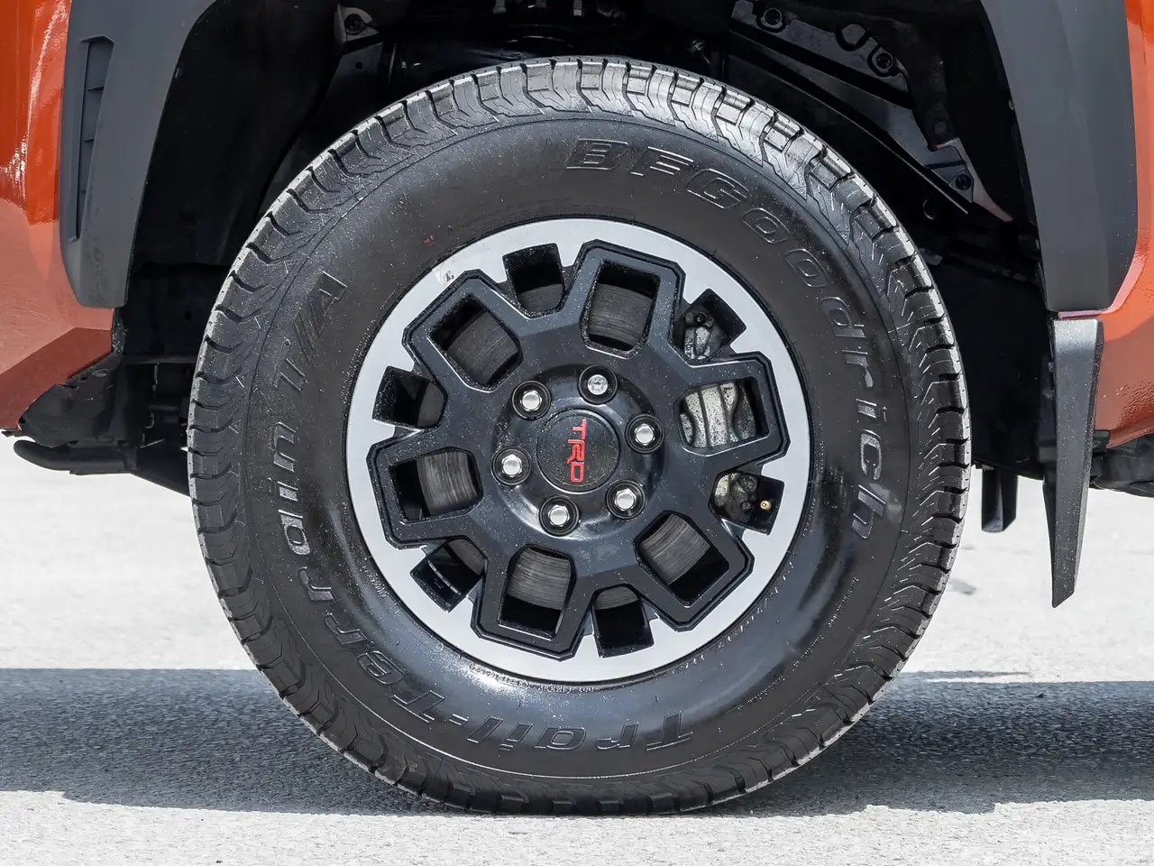 Toyota Tacoma снимка Toyota Tacoma