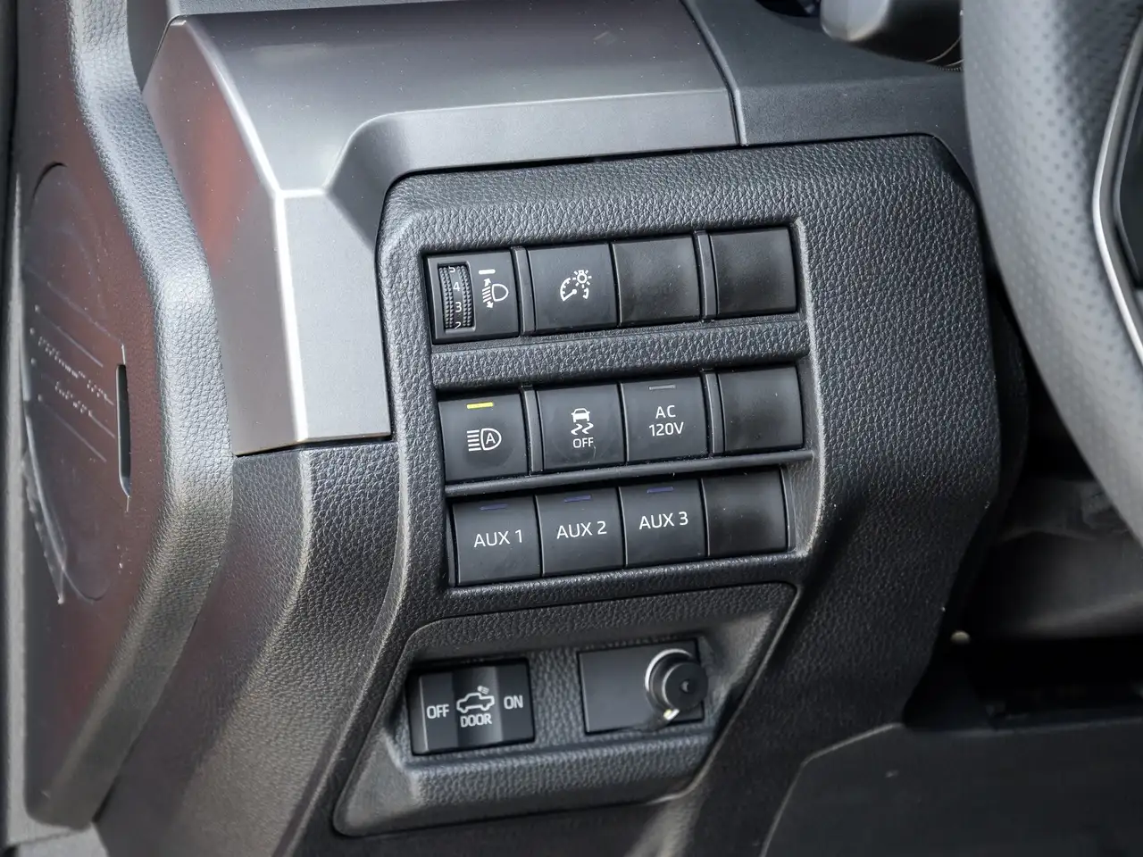 Toyota Tacoma снимка Toyota Tacoma