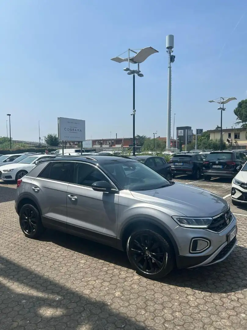 Volkswagen T-Roc 1.0 TSI Sport Gris - 2