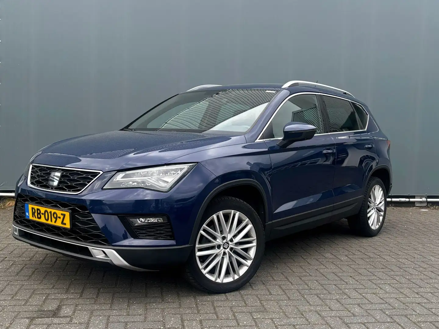 SEAT Ateca BJR 2017 1.4 150 PK EcoTSI Xcellence AIRCO / CRUIS Blauw - 1