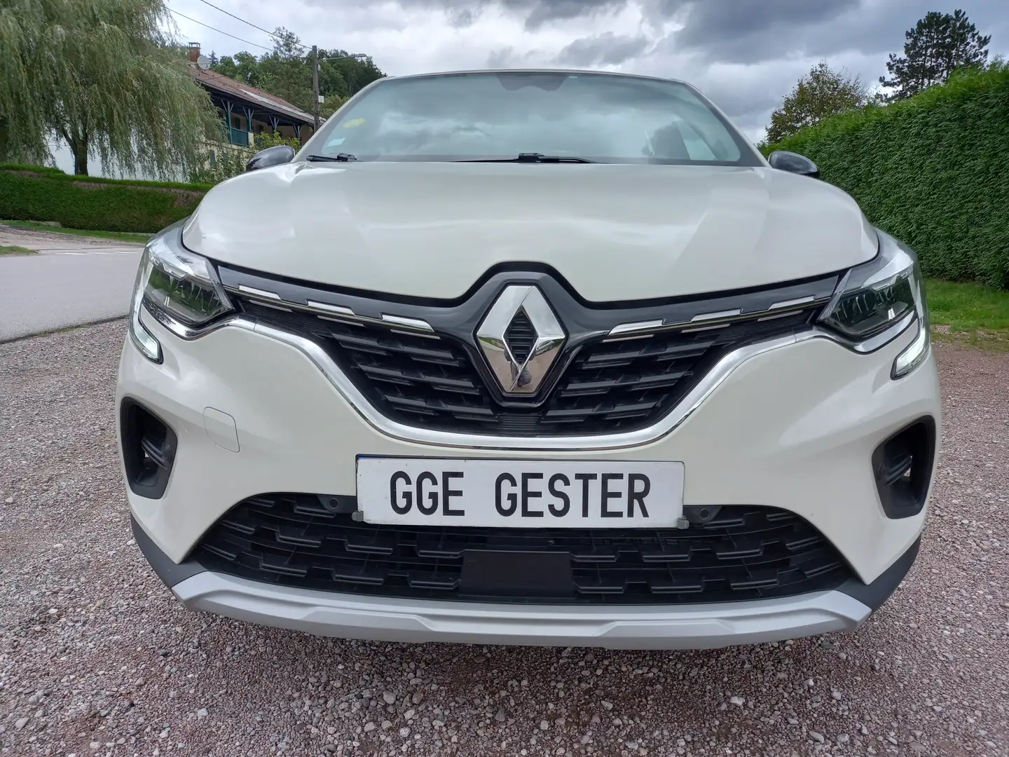 Renault Captur STE 1.5 DCI 95 BUSINESS GPS 2 PLACES 38482 KMS Weiß - 2