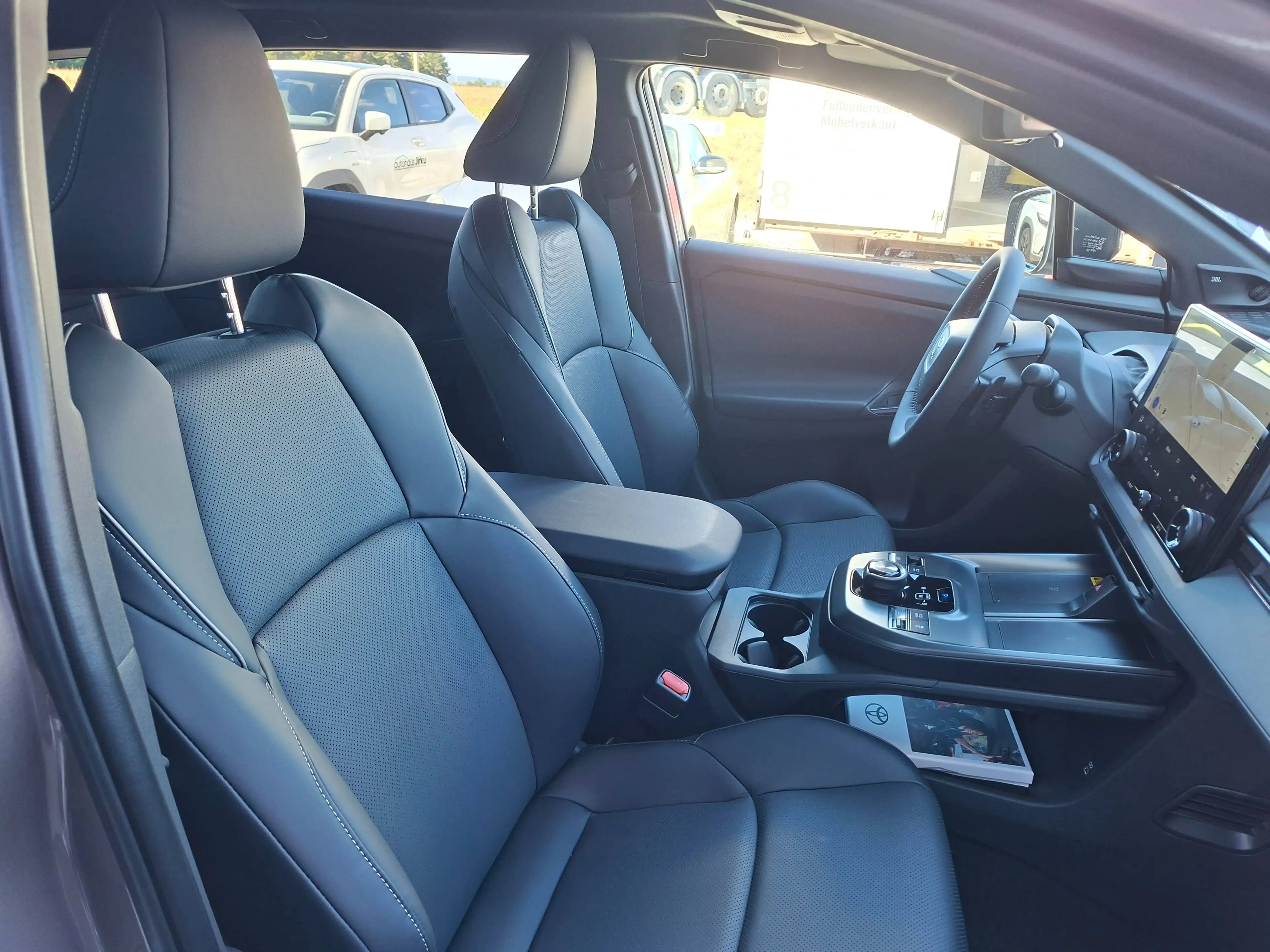 Toyota bZ4X BZ4X Touring Elektro 74,7kWh AWD Lounge — photo 13