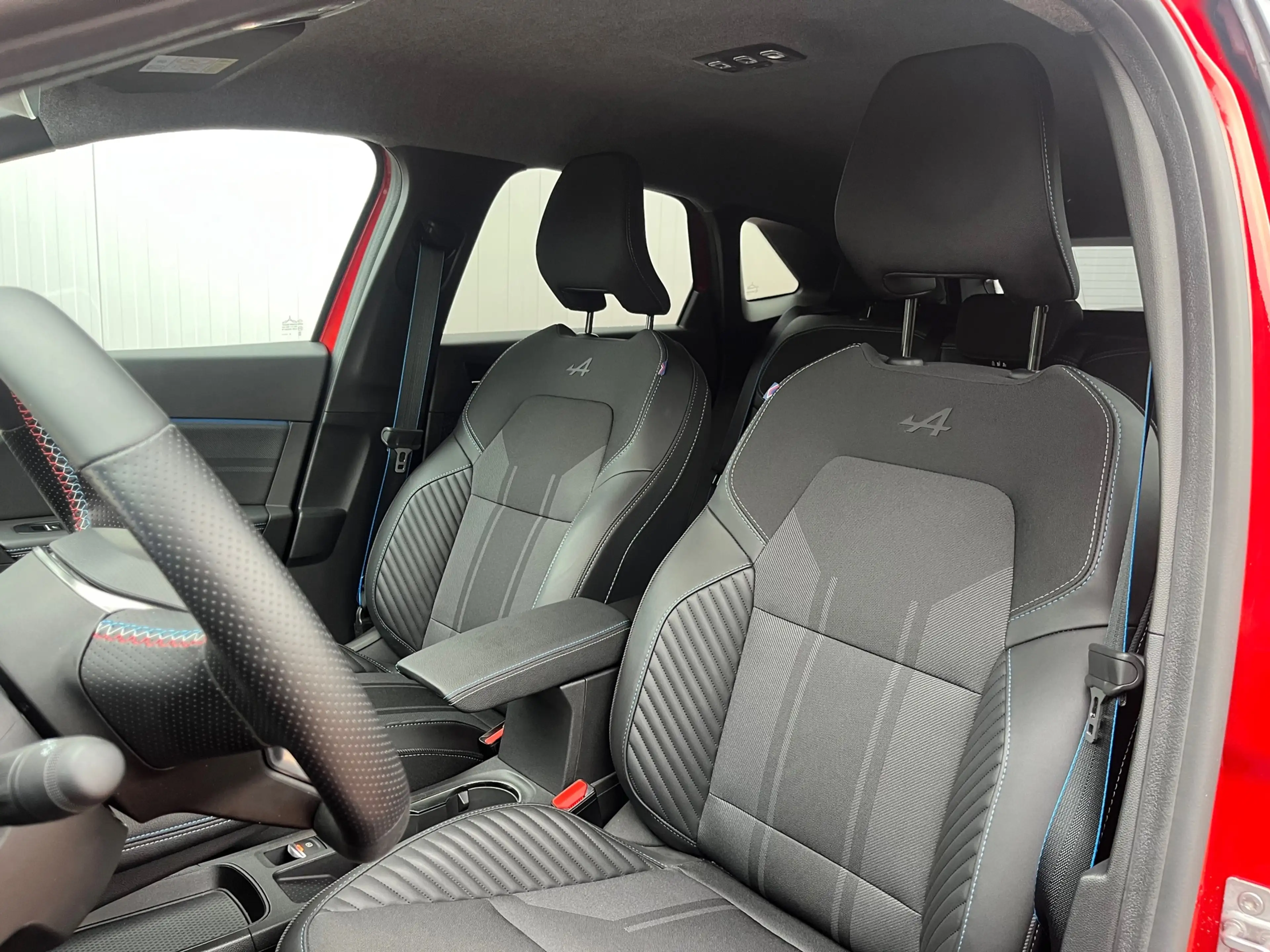 Renault Symbioz 1.8 E-Tech full hybrid 160 esprit Alpine | Stoel-/ — photo 3