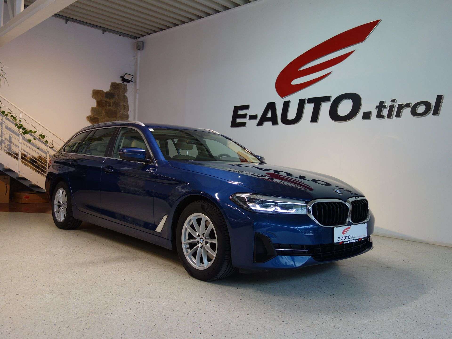 BMW 520