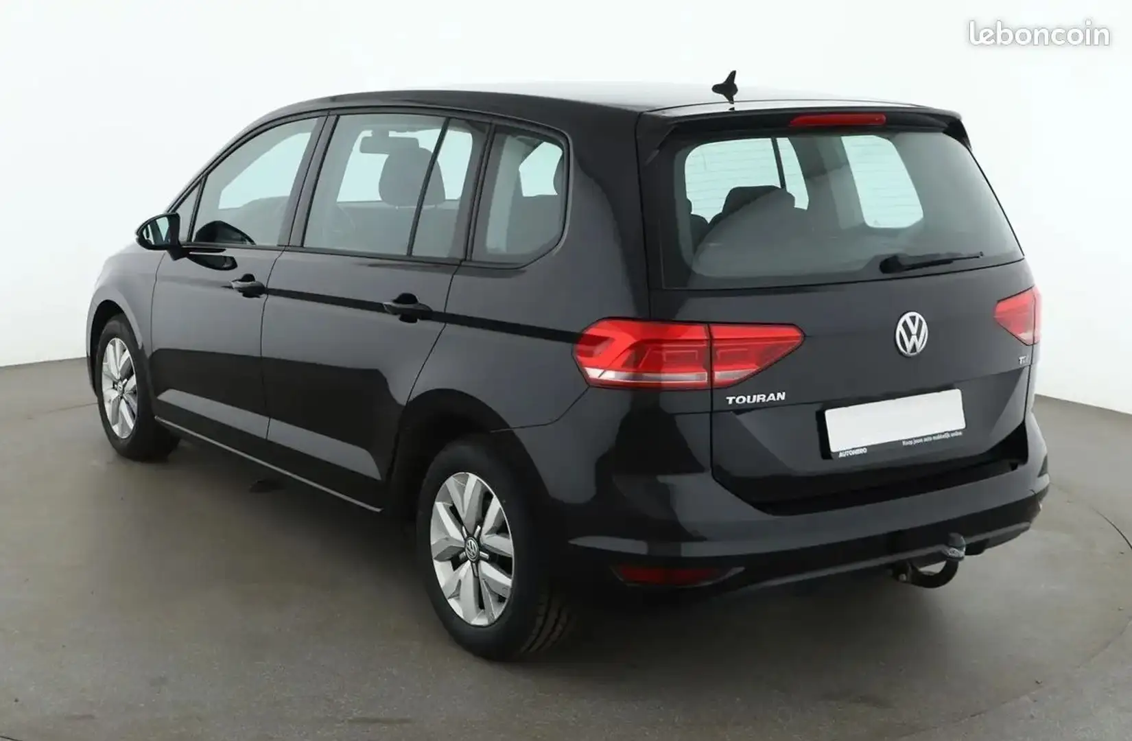 MINI One Volkswagen touran 1.6 tdi 115 dsg7 Zwart - 2