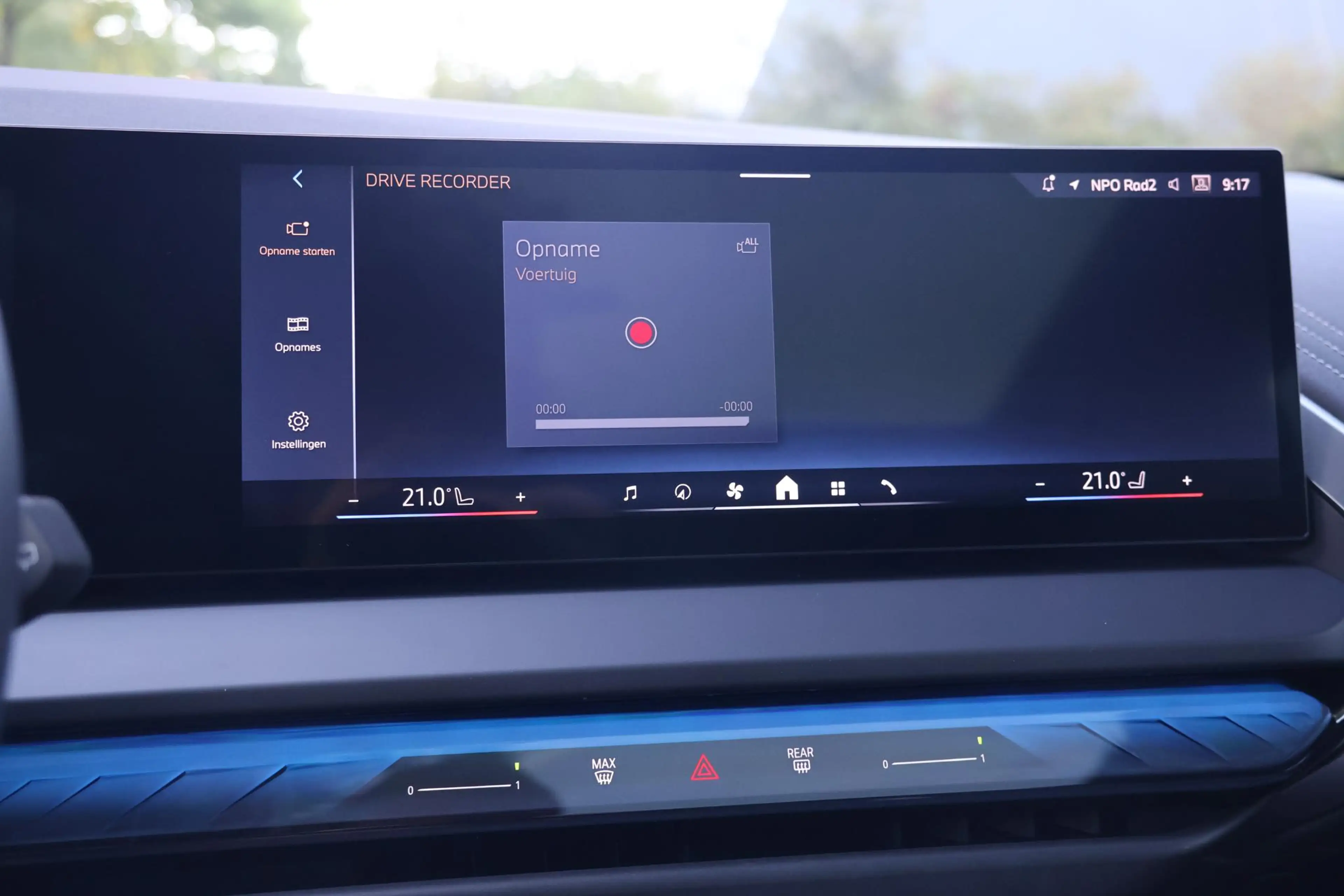BMW X3 30e xDrive M-Sport | Pano | H&K | HUD | 360 | ACC — photo 44