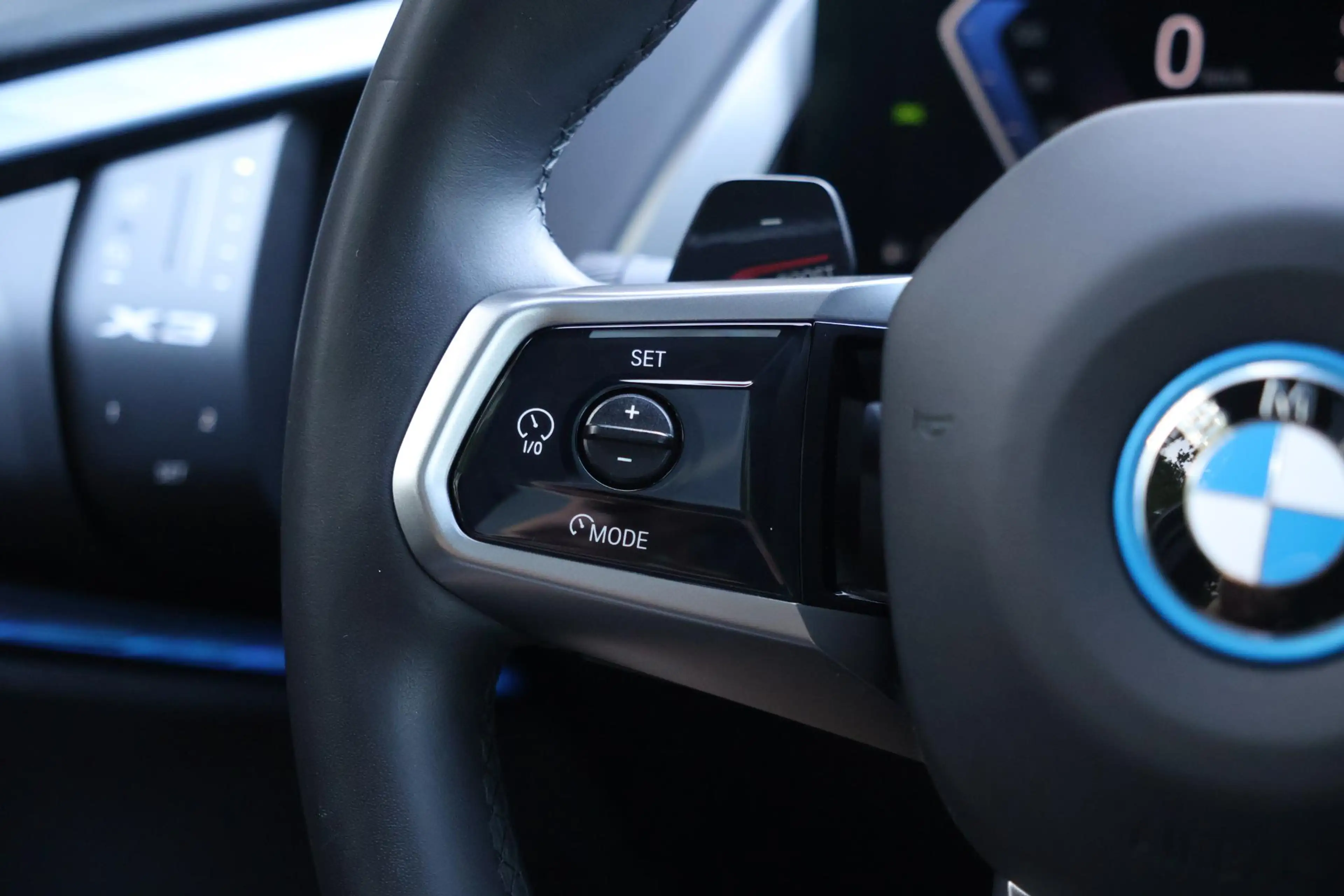 BMW X3 30e xDrive M-Sport | Pano | H&K | HUD | 360 | ACC — photo 16