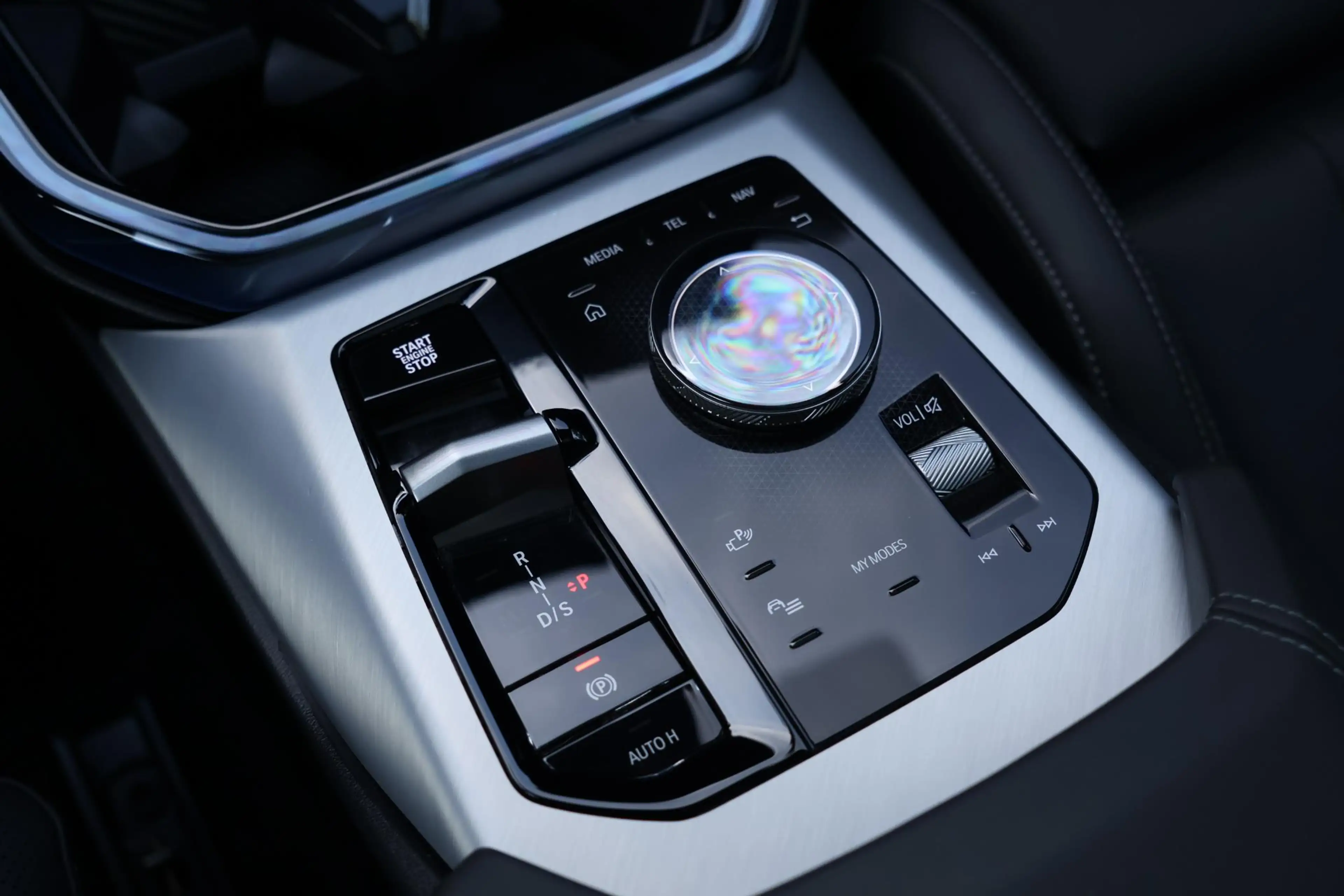 BMW X3 30e xDrive M-Sport | Pano | H&K | HUD | 360 | ACC — photo 35