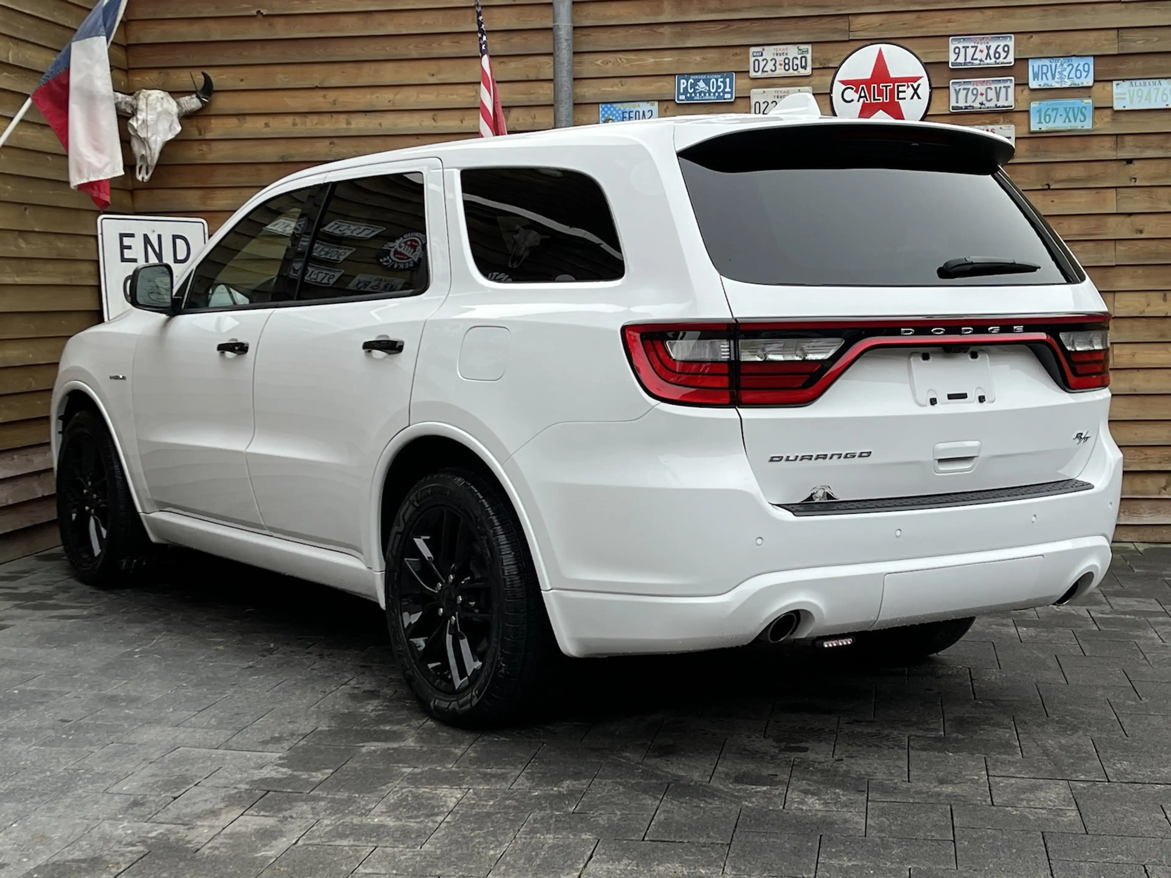 Dodge Durango 5,7L R/T RWD 7S. 10´´ Display SZH — photo 11
