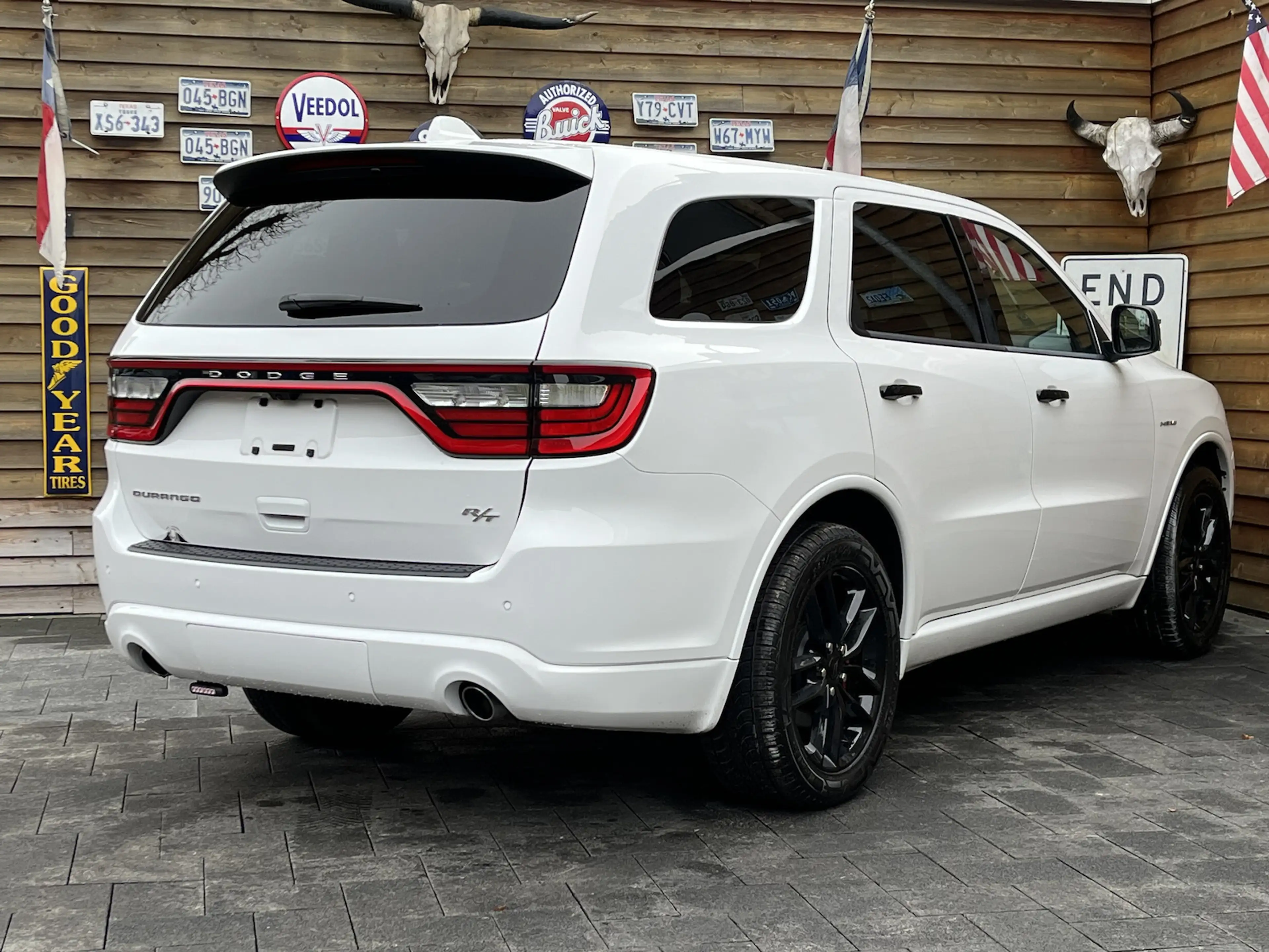 Dodge Durango 5,7L R/T RWD 7S. 10´´ Display SZH — photo 14