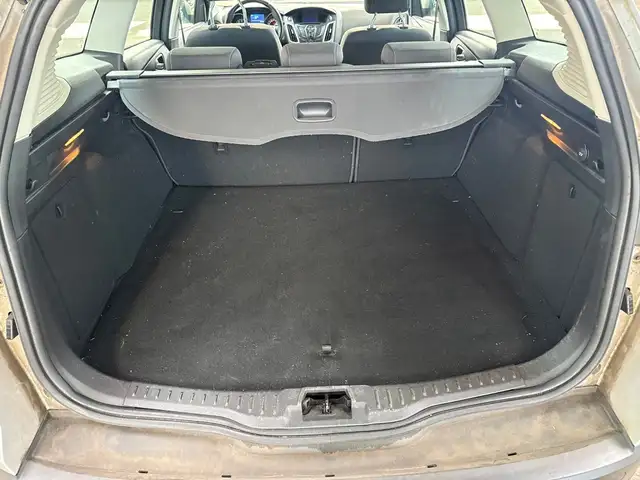 Ford Focus view 7