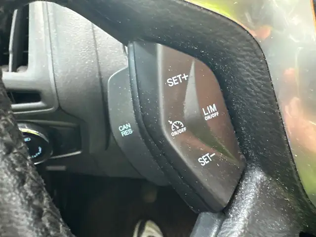 Ford Focus view 13