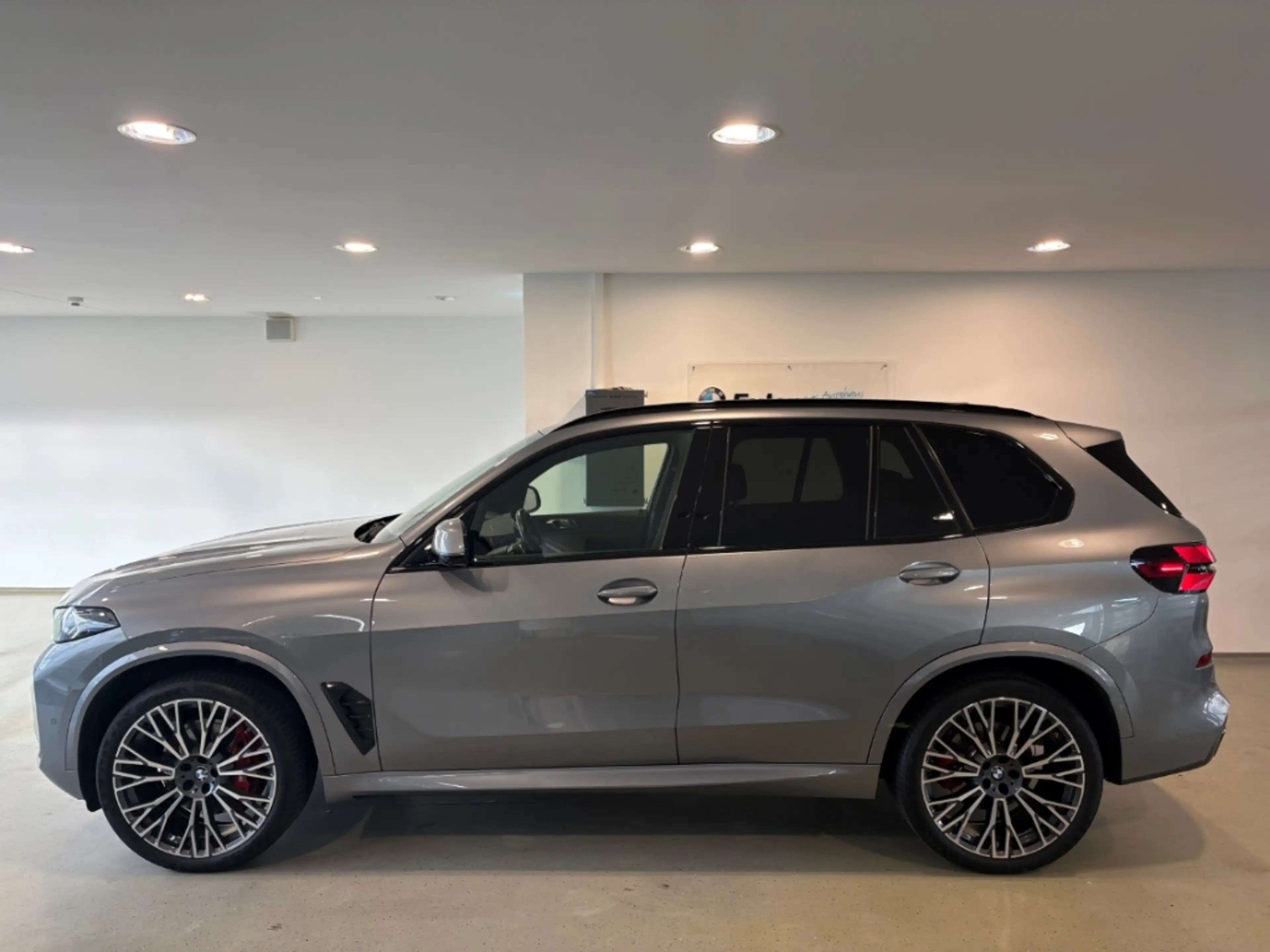 BMW X5 xDrive 30d Sportpaket HUD AD AHK-klappbar Navi Dig — photo 5