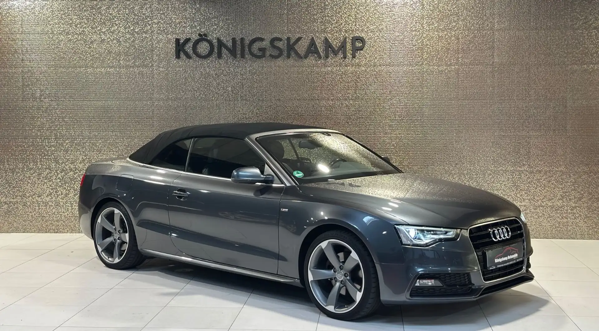 Audi A5 Cabriolet S-Line*1.HAND*STDHZG*SCHECKHEFT* Grau - 1