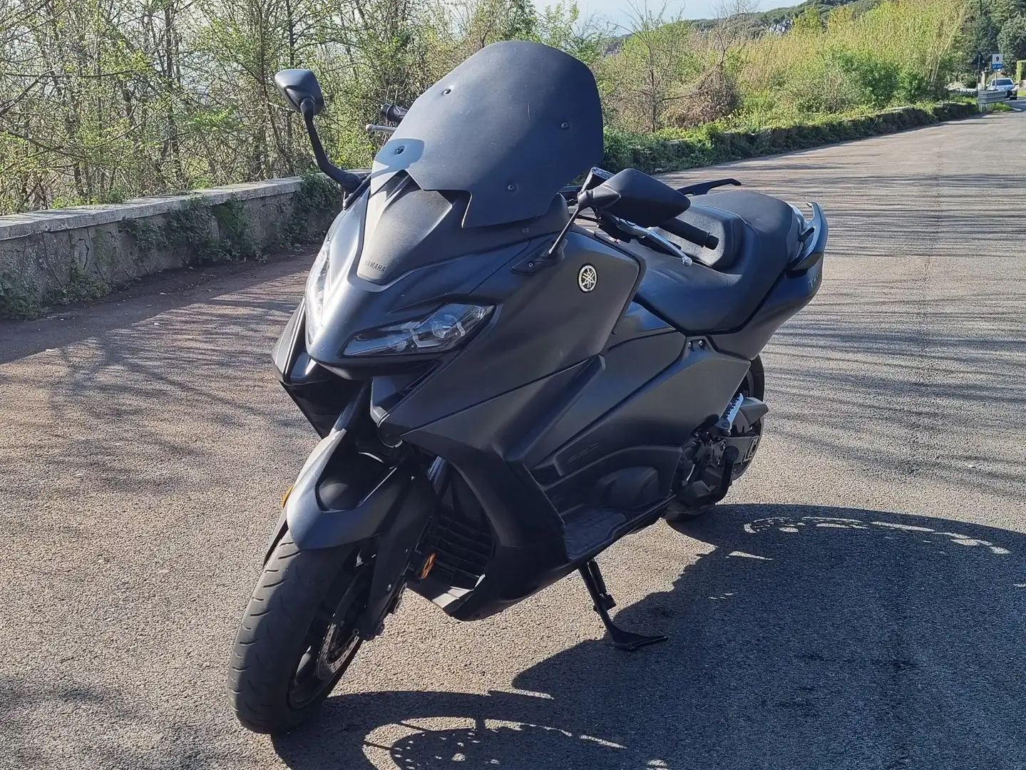 Yamaha TMAX 560 Tmax 560 Negru - 1