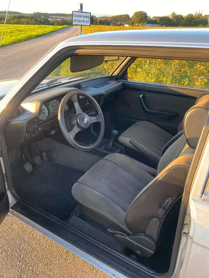 BMW 320/6 (E21), foto 9