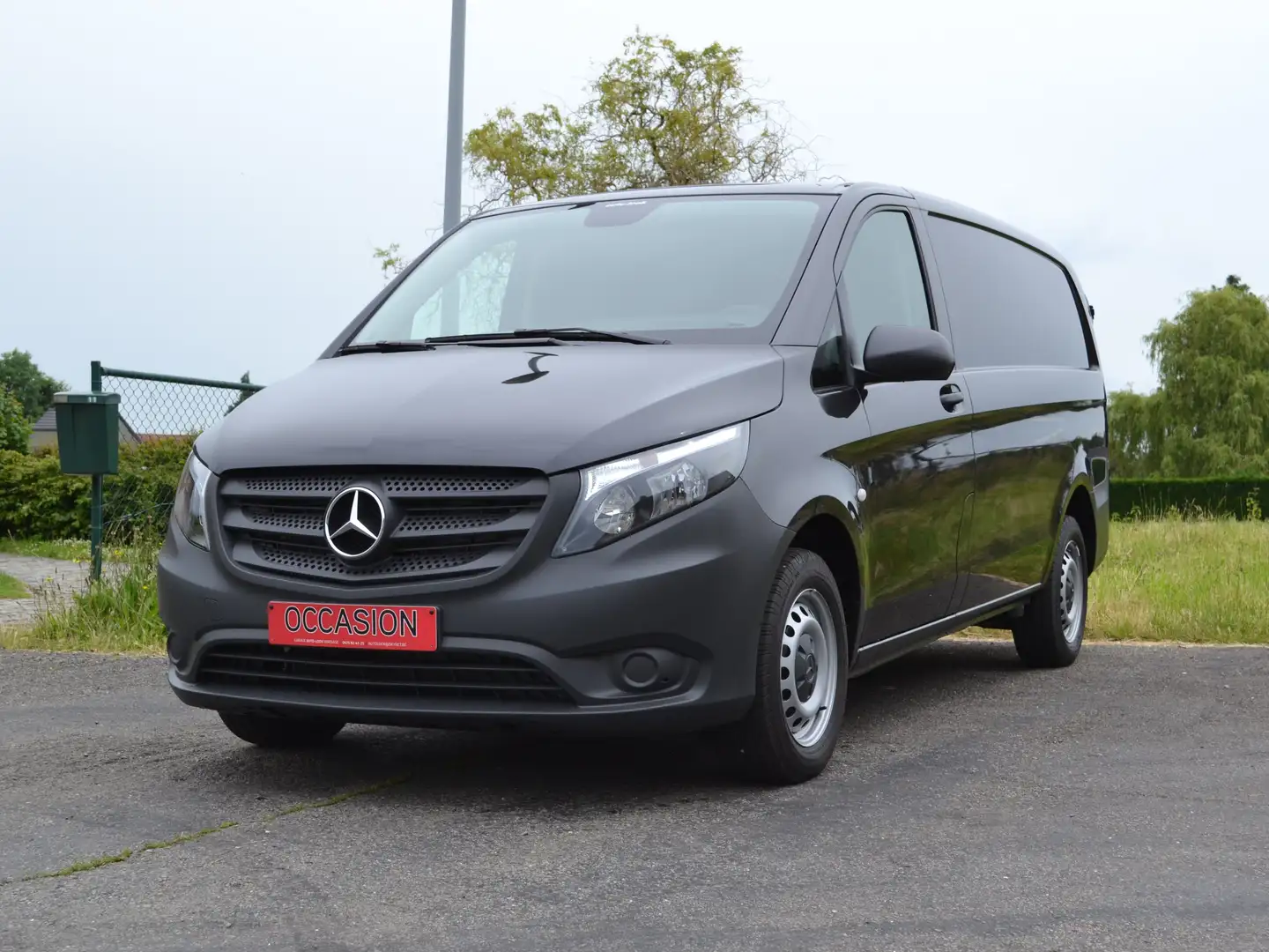 Mercedes-Benz Vito 114CDI   2.0D   3 PLACES   GARANTIE Grijs - 1