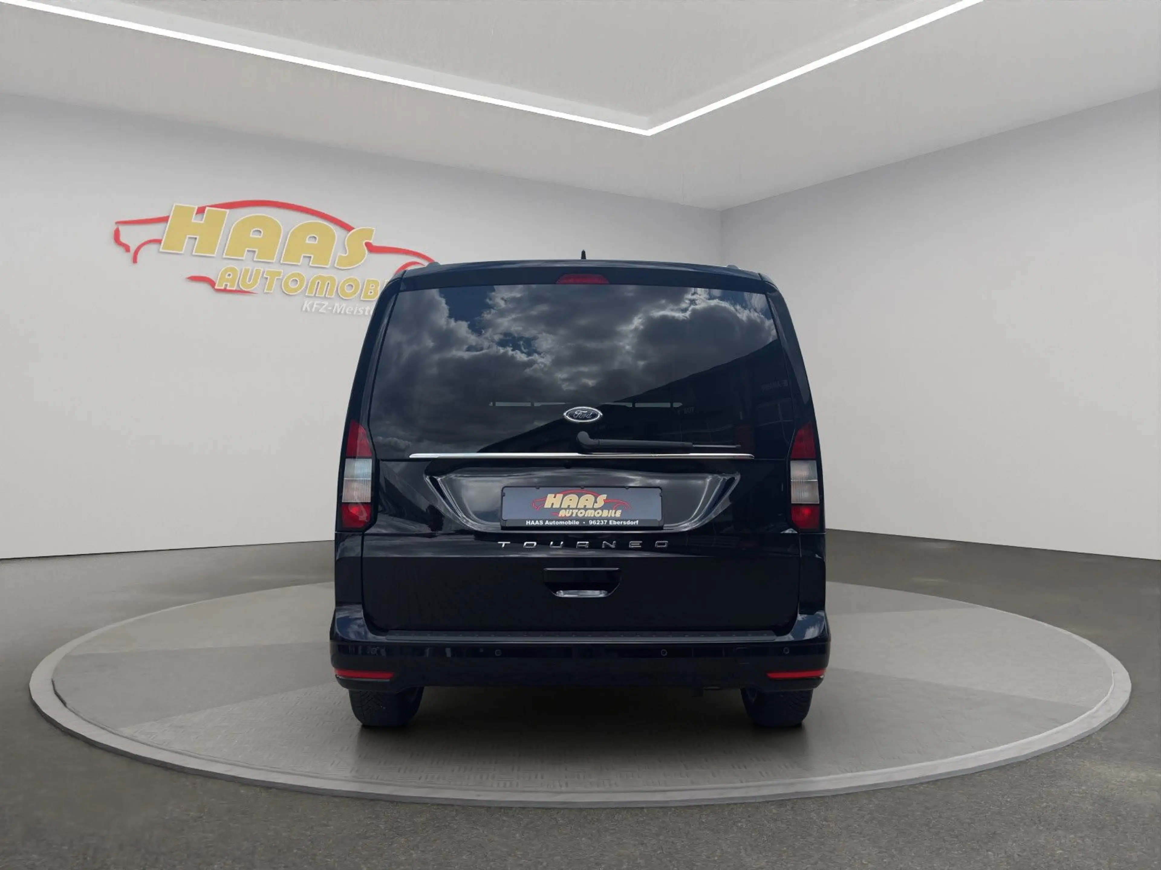 Ford Grand Tourneo Connect Titanium *7 Sitzer*Navi* — photo 6